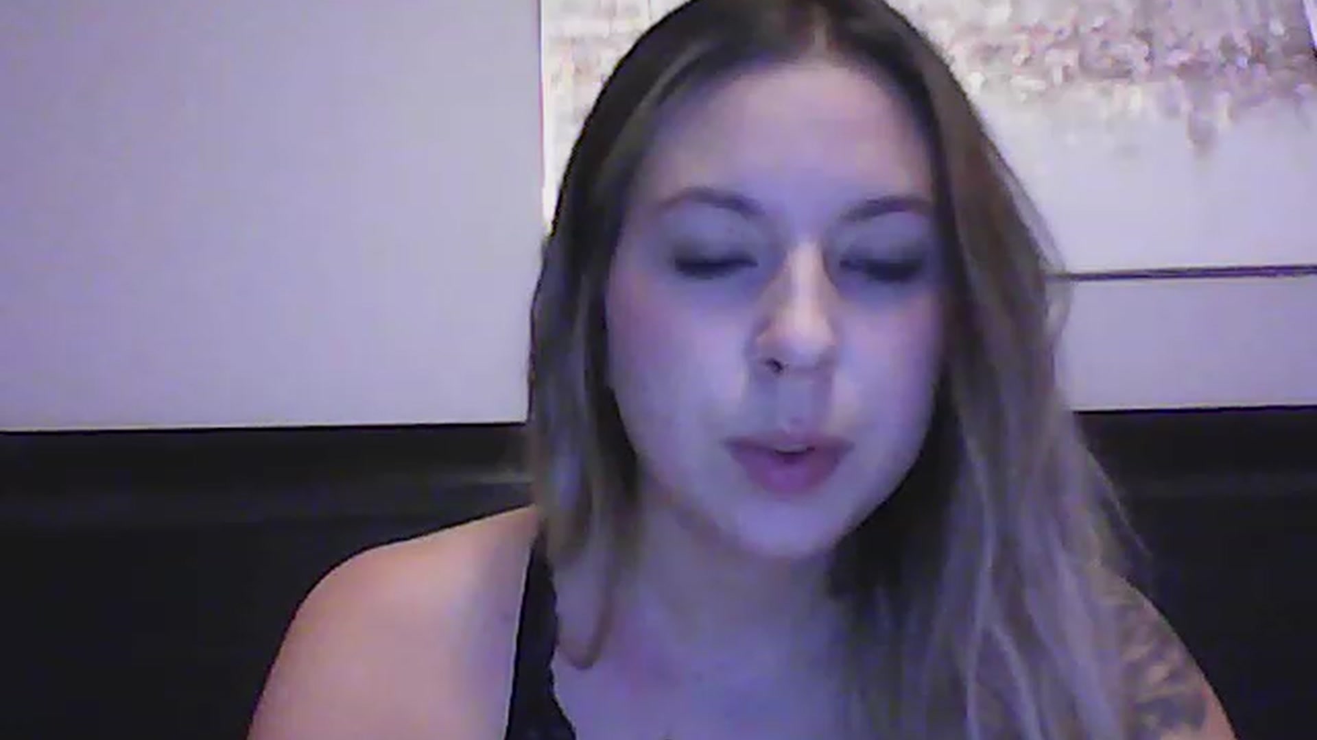 Gallery image thumbnail from Stellababy69's myfreecams stream on, 11/17/2022, 05:13 image 3 of 20