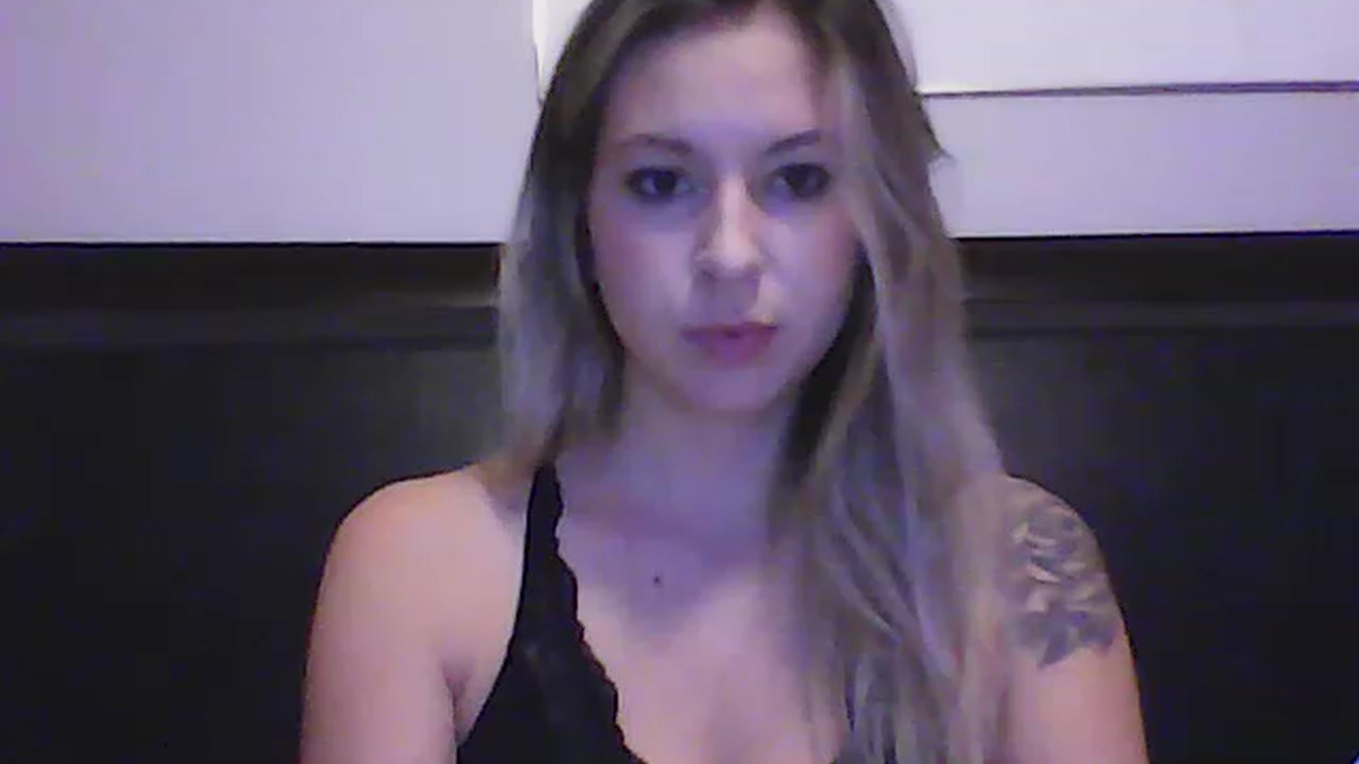 Gallery image thumbnail from Stellababy69's myfreecams stream on, 11/17/2022, 05:13 image 14 of 20