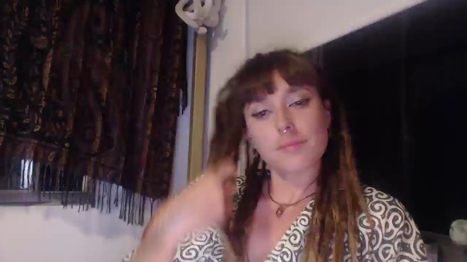 Gallery image thumbnail from StellarAura's myfreecams stream on, 11/29/2025, 11:06 image 1 of 20