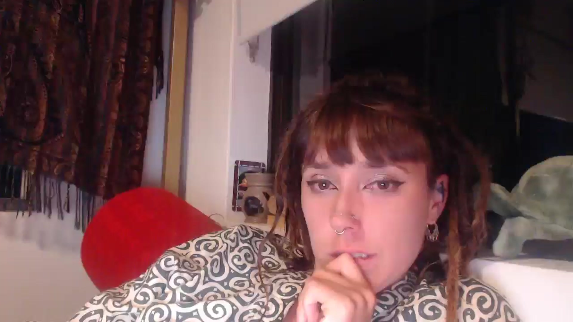 Gallery image thumbnail from StellarAura's myfreecams stream on, 11/29/2025, 11:06 image 16 of 20