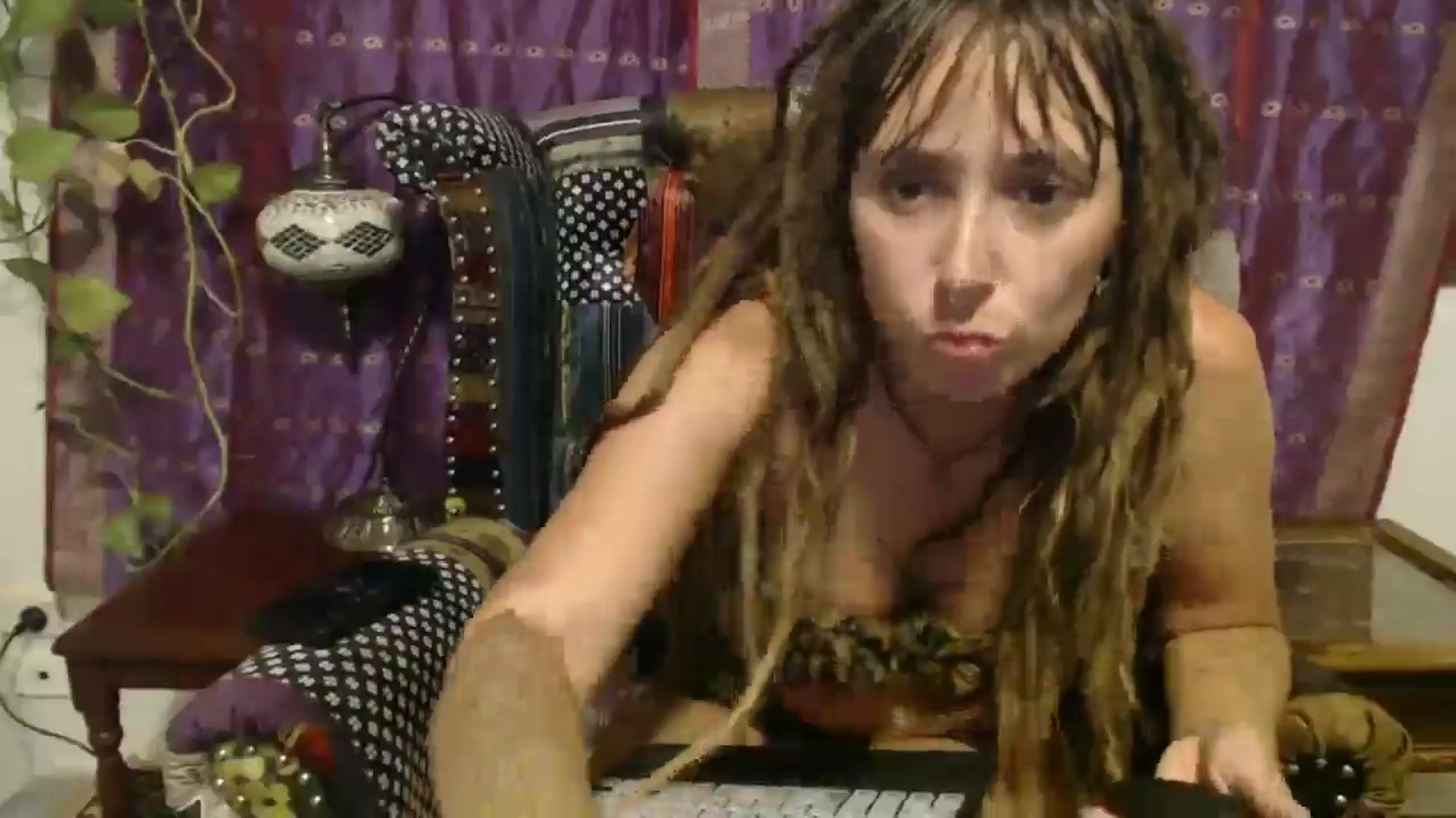 Gallery image thumbnail from StellarAura's myfreecams stream on, 02/24/2026, 12:33 image 2 of 20