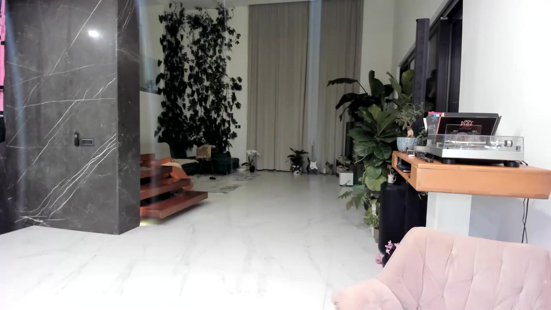 Gallery image thumbnail from StellarBiBi's myfreecams stream on, 03/28/2026, 01:09 image 16 of 20