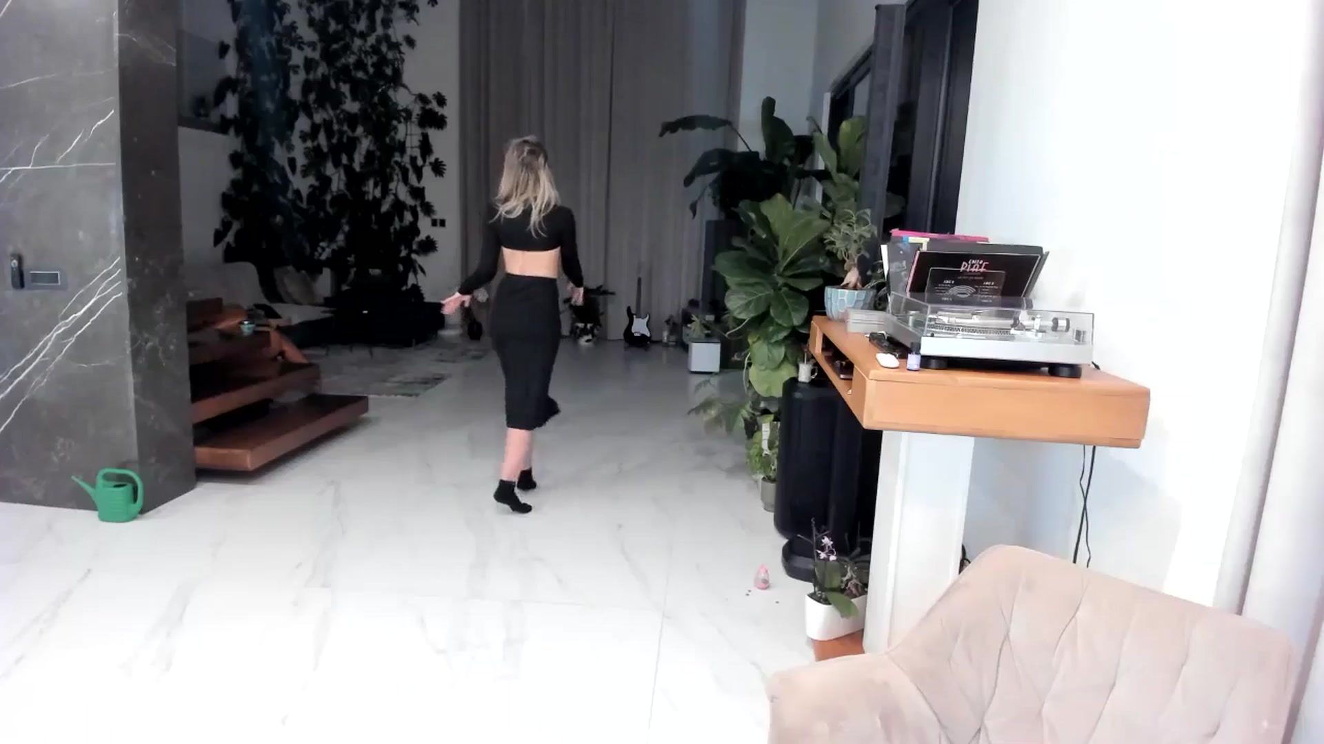 Gallery image thumbnail from StellarBiBi's myfreecams stream on, 04/01/2026, 24:30 image 18 of 20