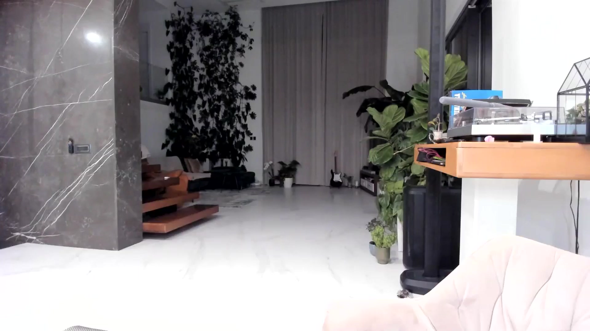Gallery image thumbnail from StellarBiBi's myfreecams stream on, 04/29/2026, 02:39 image 3 of 20