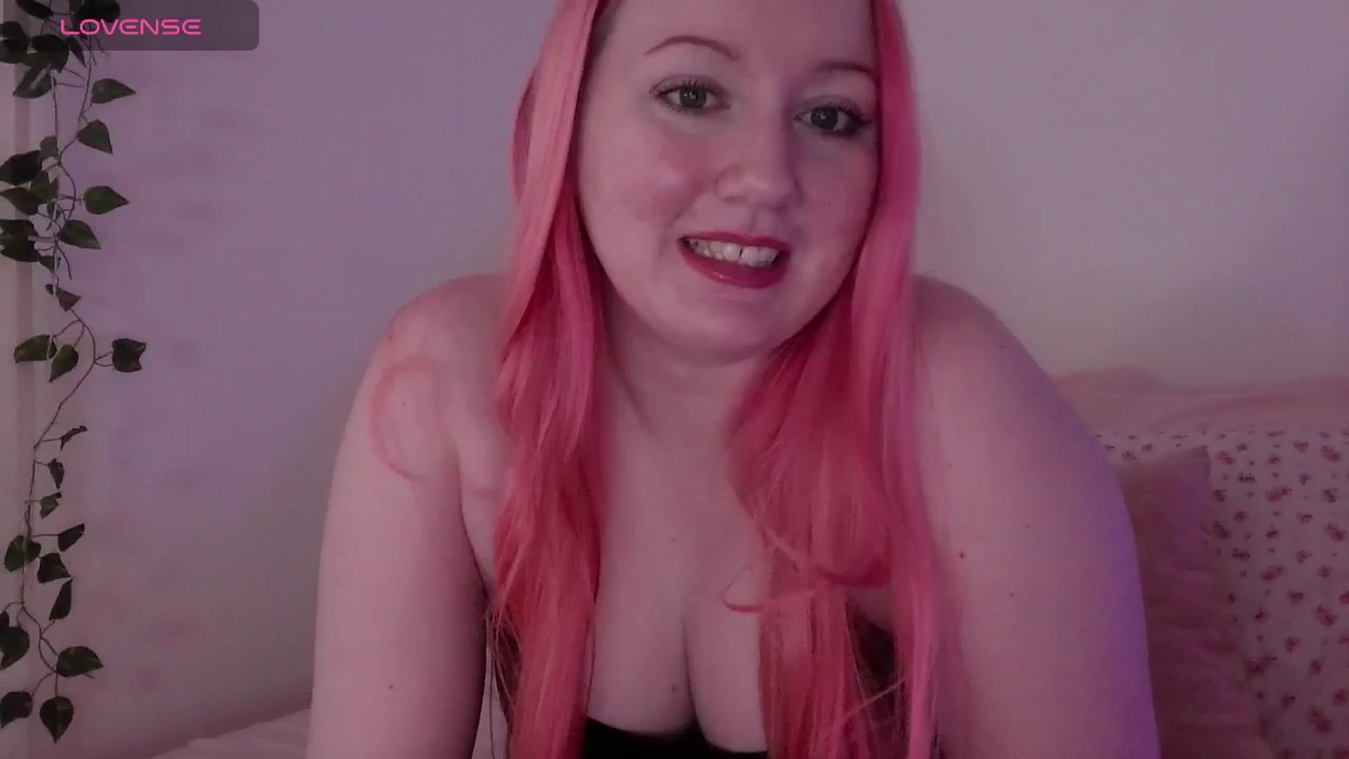 Gallery image thumbnail from Stellareya's myfreecams stream on, 05/02/2026, 13:19 image 8 of 20