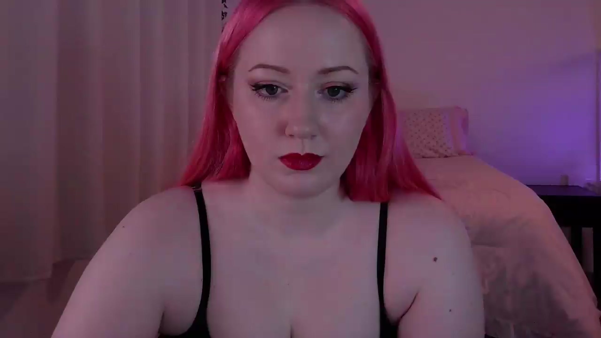 Gallery image thumbnail from Stellareya's myfreecams stream on, 05/21/2026, 09:02 image 5 of 20