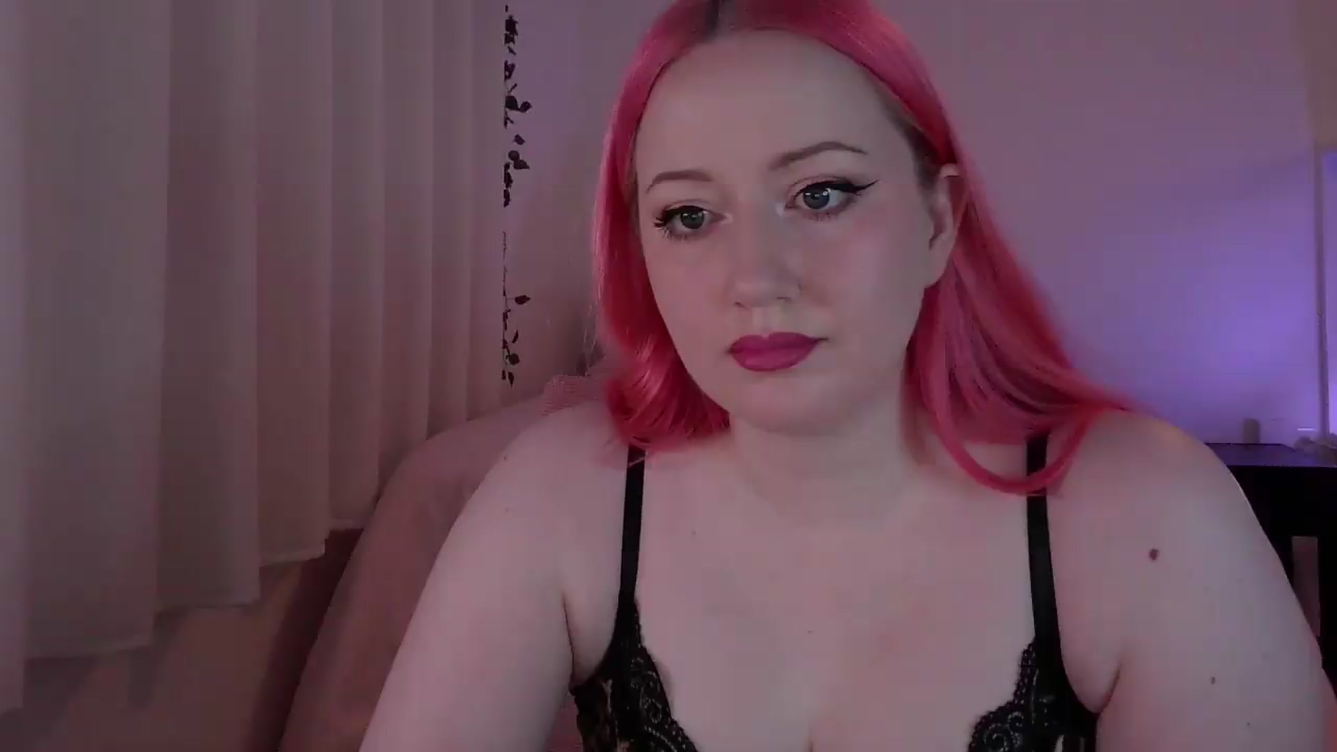 Gallery image thumbnail from Stellareya's myfreecams stream on, 05/27/2026, 06:28 image 20 of 20