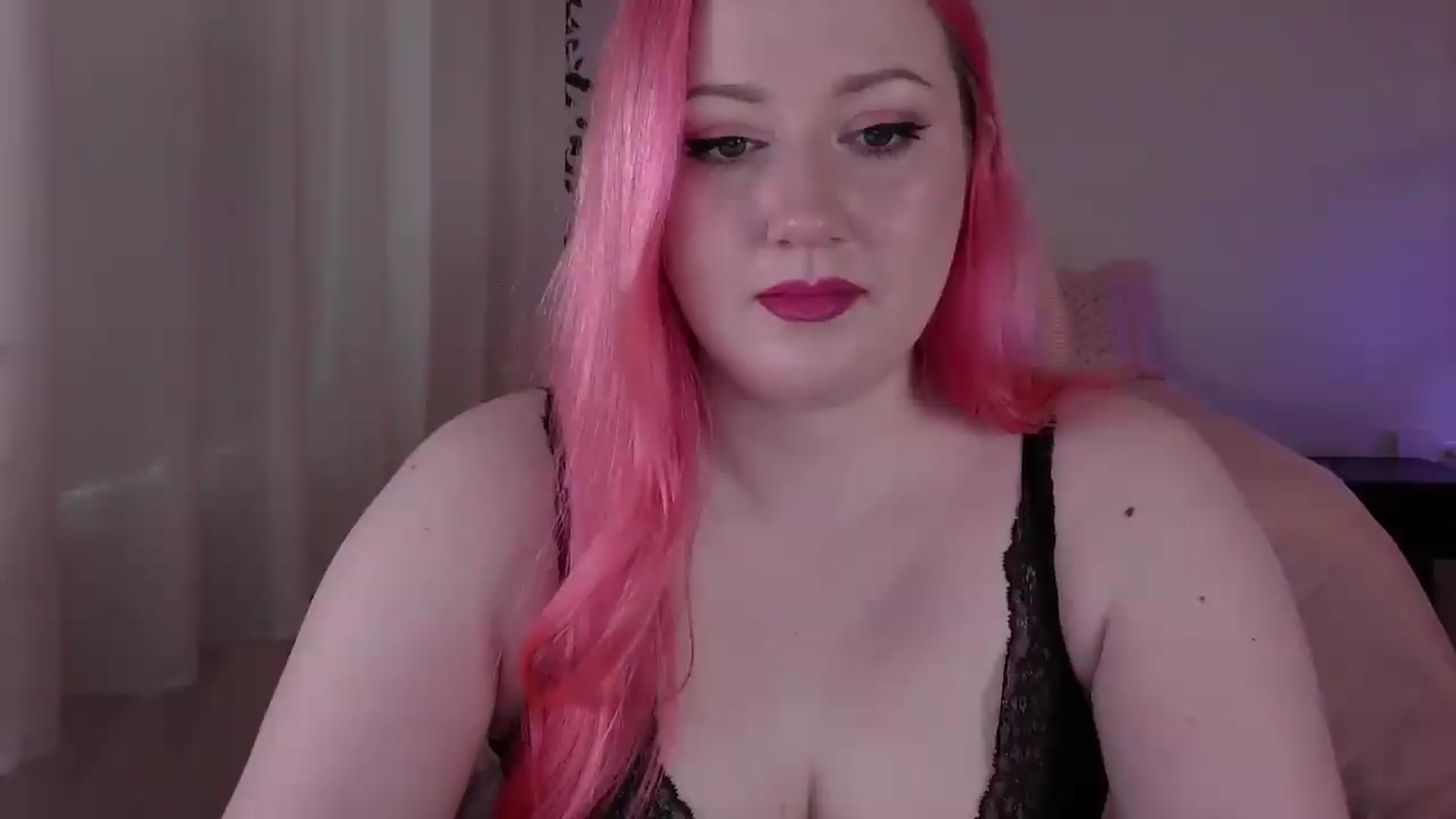 Gallery image thumbnail from Stellareya's myfreecams stream on, 06/22/2026, 14:11 image 15 of 20