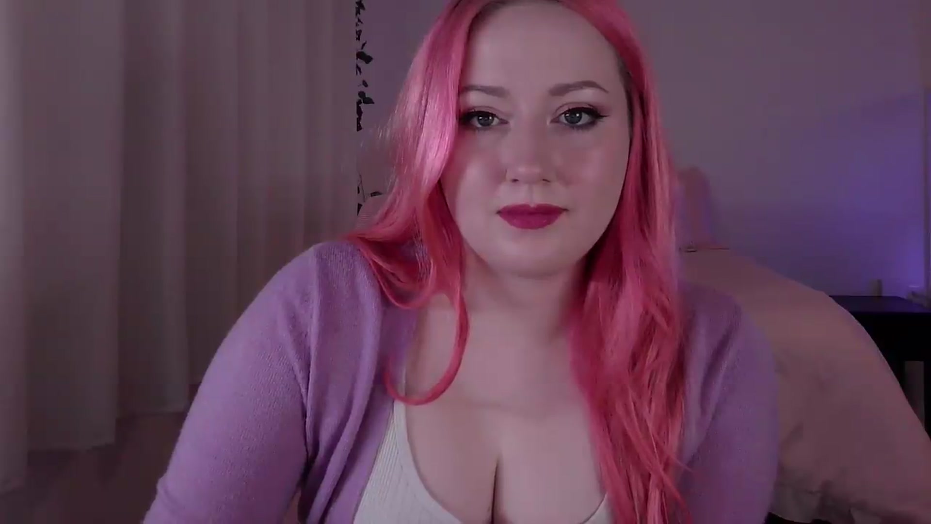 Gallery image thumbnail from Stellareya's myfreecams stream on, 06/23/2026, 08:53 image 2 of 20