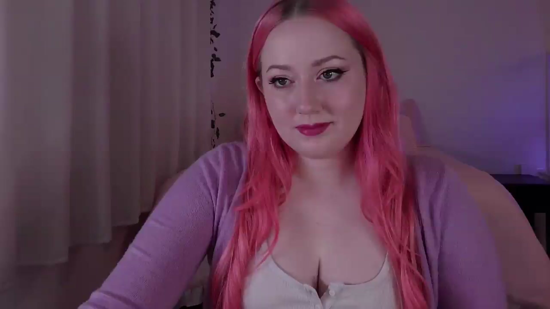 Gallery image thumbnail from Stellareya's myfreecams stream on, 06/23/2026, 08:53 image 1 of 20