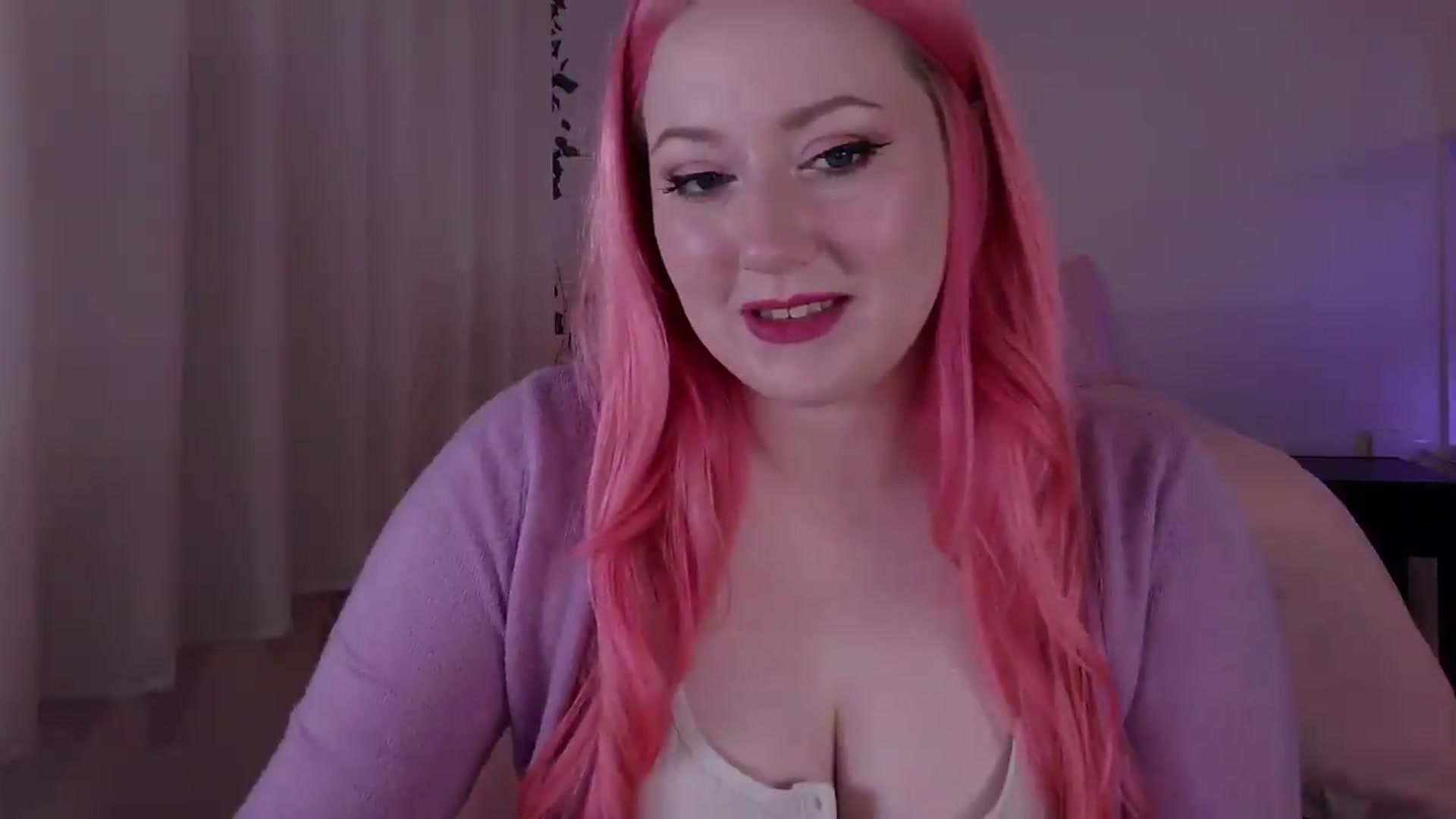 Gallery image thumbnail from Stellareya's myfreecams stream on, 06/23/2026, 08:53 image 10 of 20