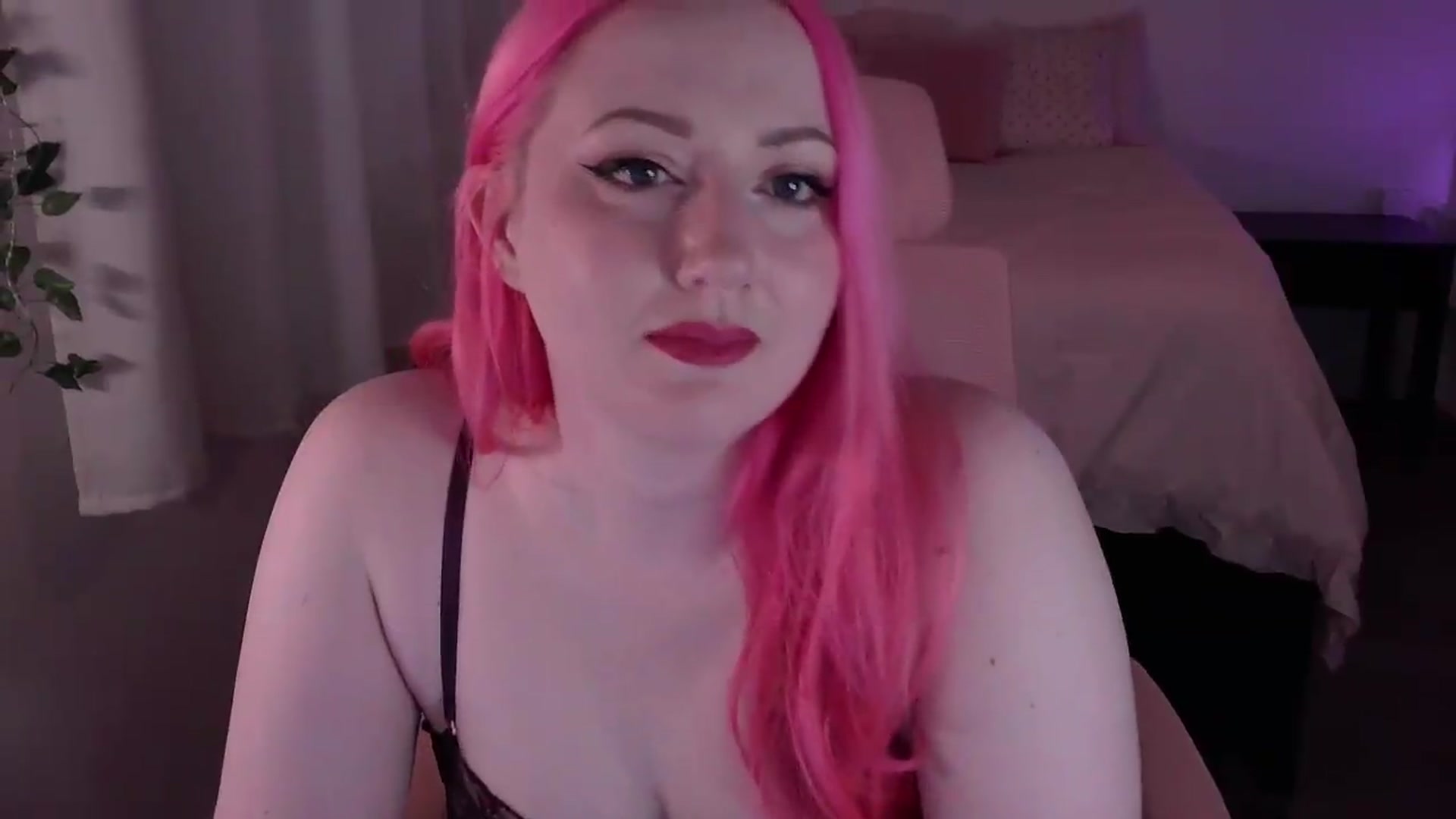 Gallery image thumbnail from Stellareya's myfreecams stream on, 07/12/2026, 08:48 image 19 of 20
