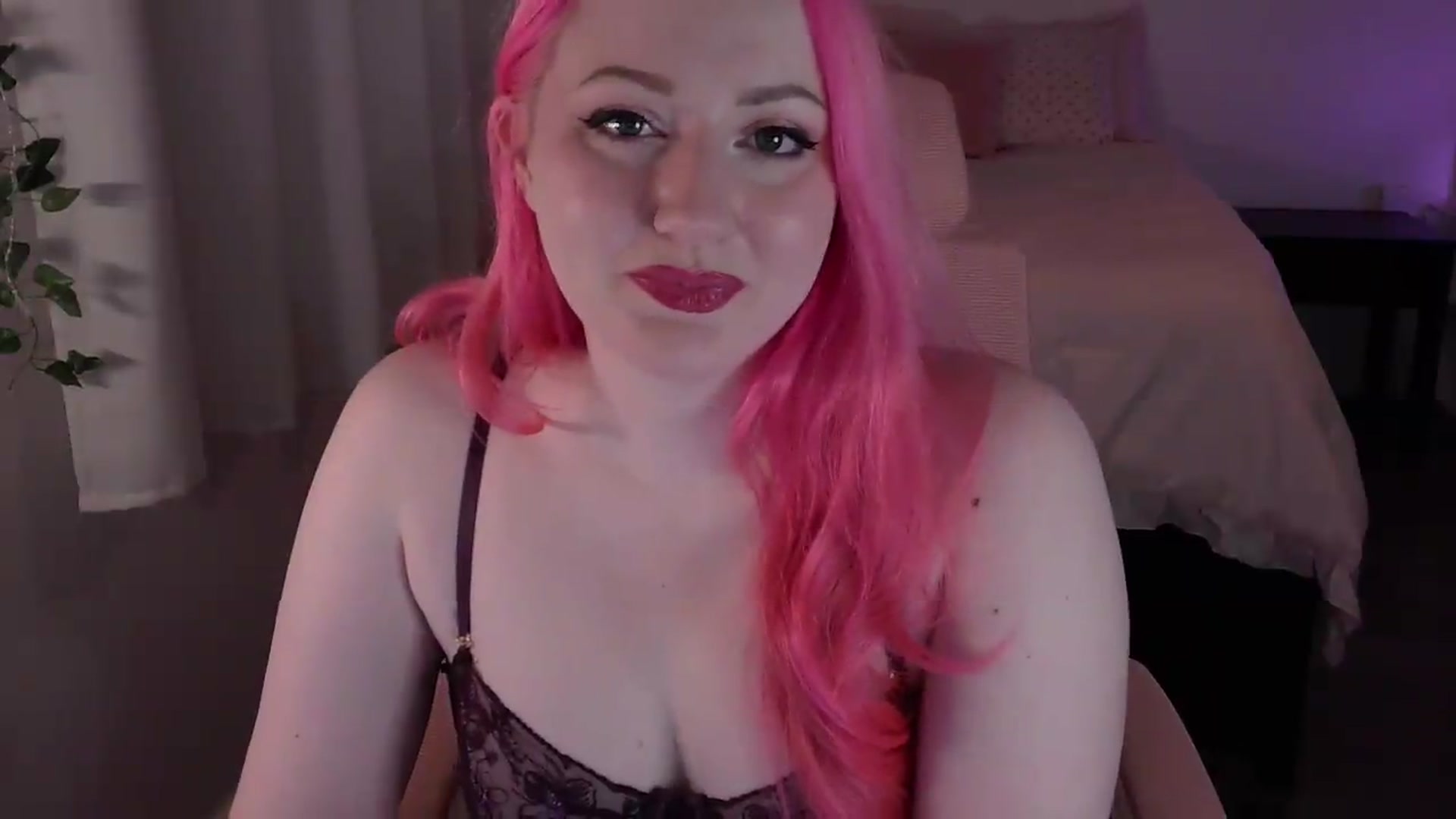 Gallery image thumbnail from Stellareya's myfreecams stream on, 07/12/2026, 08:48 image 18 of 20