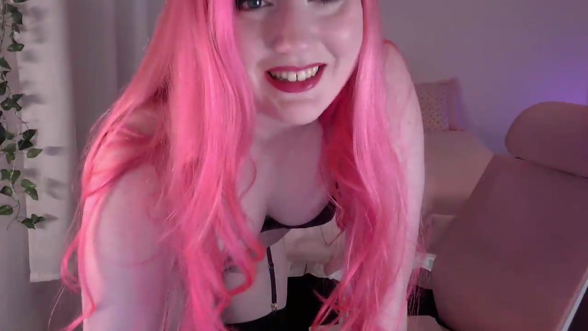 Gallery image thumbnail from Stellareya's myfreecams stream on, 07/12/2026, 08:48 image 9 of 20