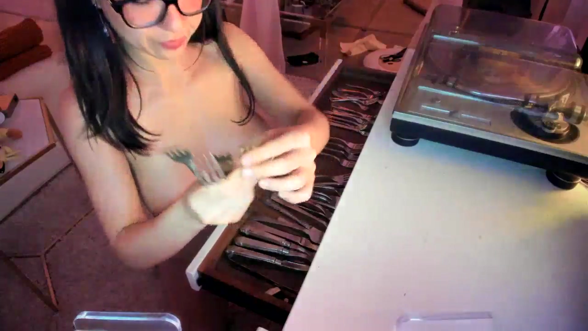 Gallery image thumbnail from Stellarloving's myfreecams stream on, 05/09/2026, 09:24 image 19 of 20