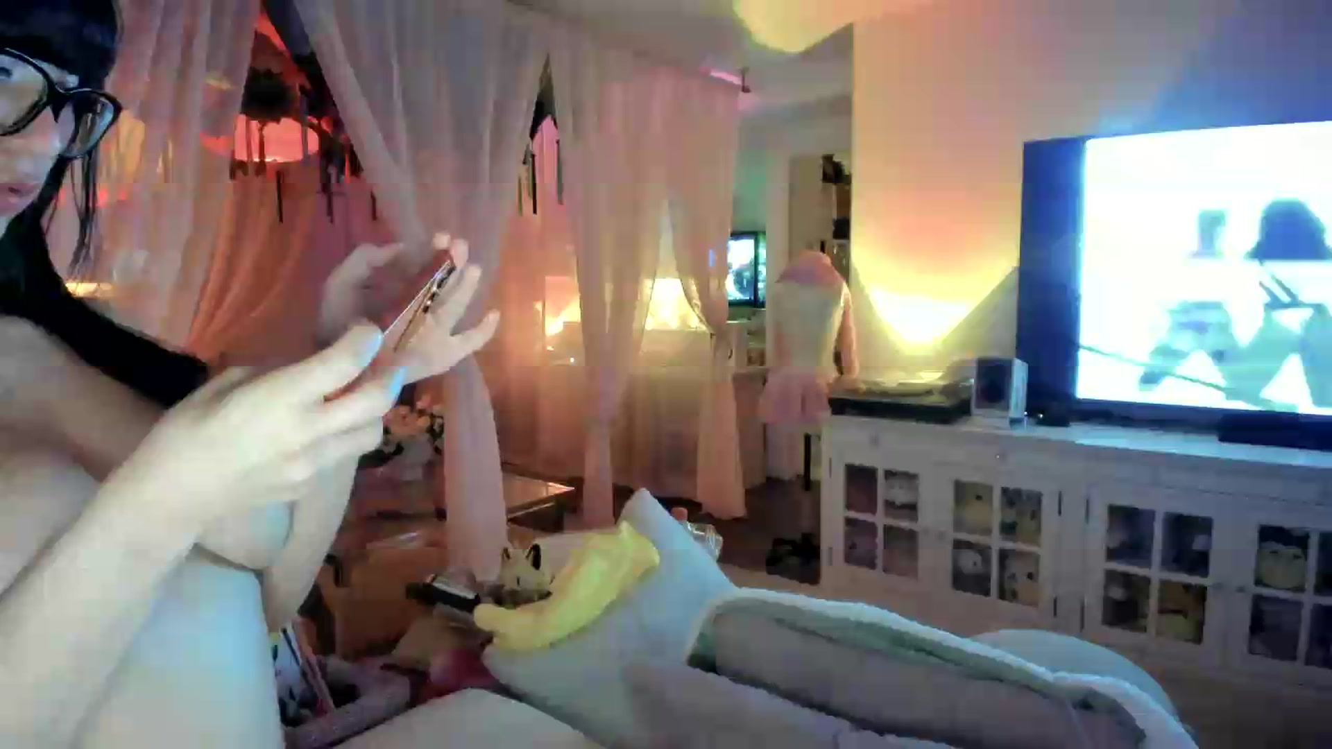 Gallery image thumbnail from Stellarloving's myfreecams stream on, 05/30/2026, 06:00 image 6 of 20