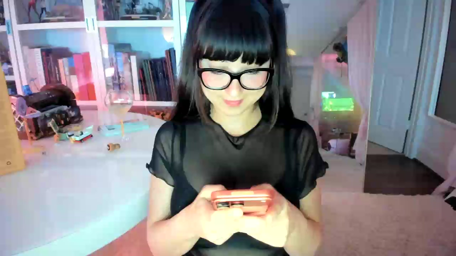 Gallery image thumbnail from Stellarloving's myfreecams stream on, 06/10/2026, 06:37 image 1 of 20
