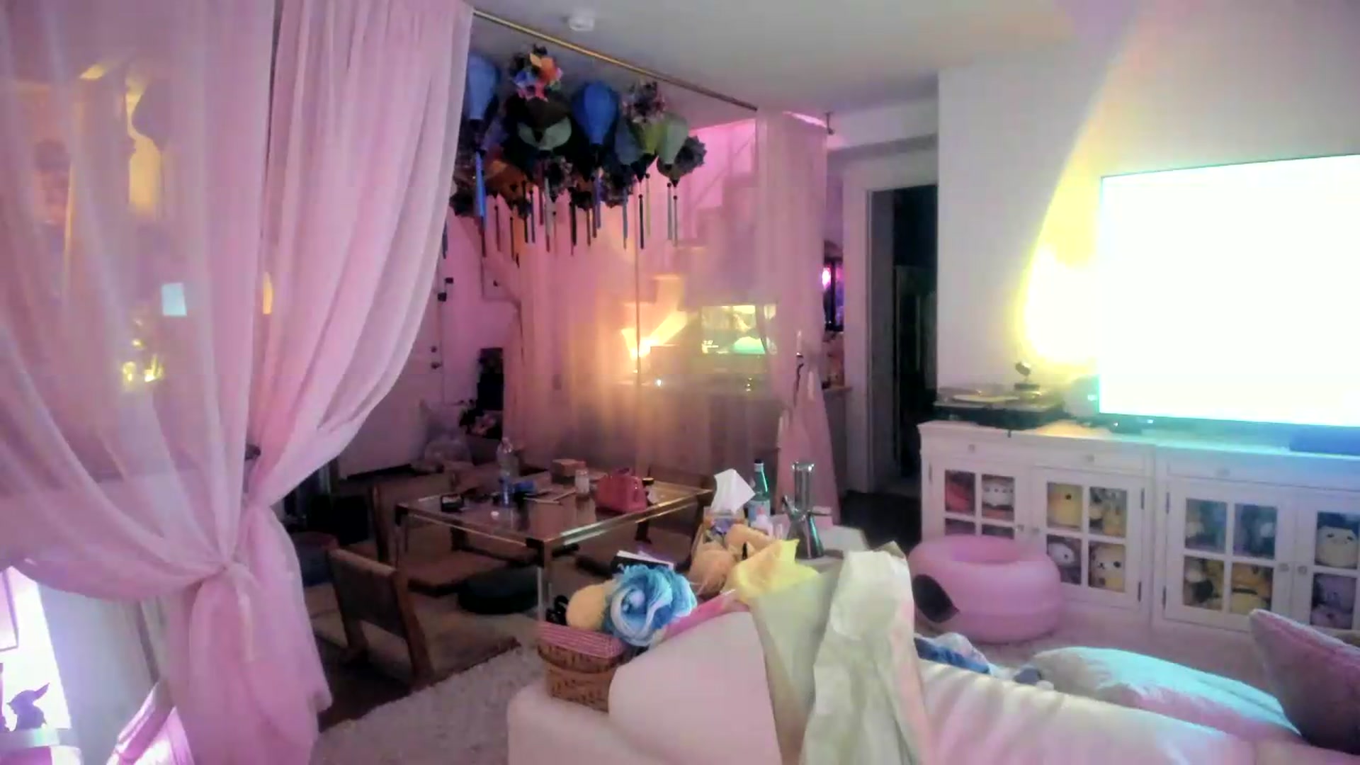 Gallery image thumbnail from Stellarloving's myfreecams stream on, 06/12/2026, 07:30 image 16 of 20