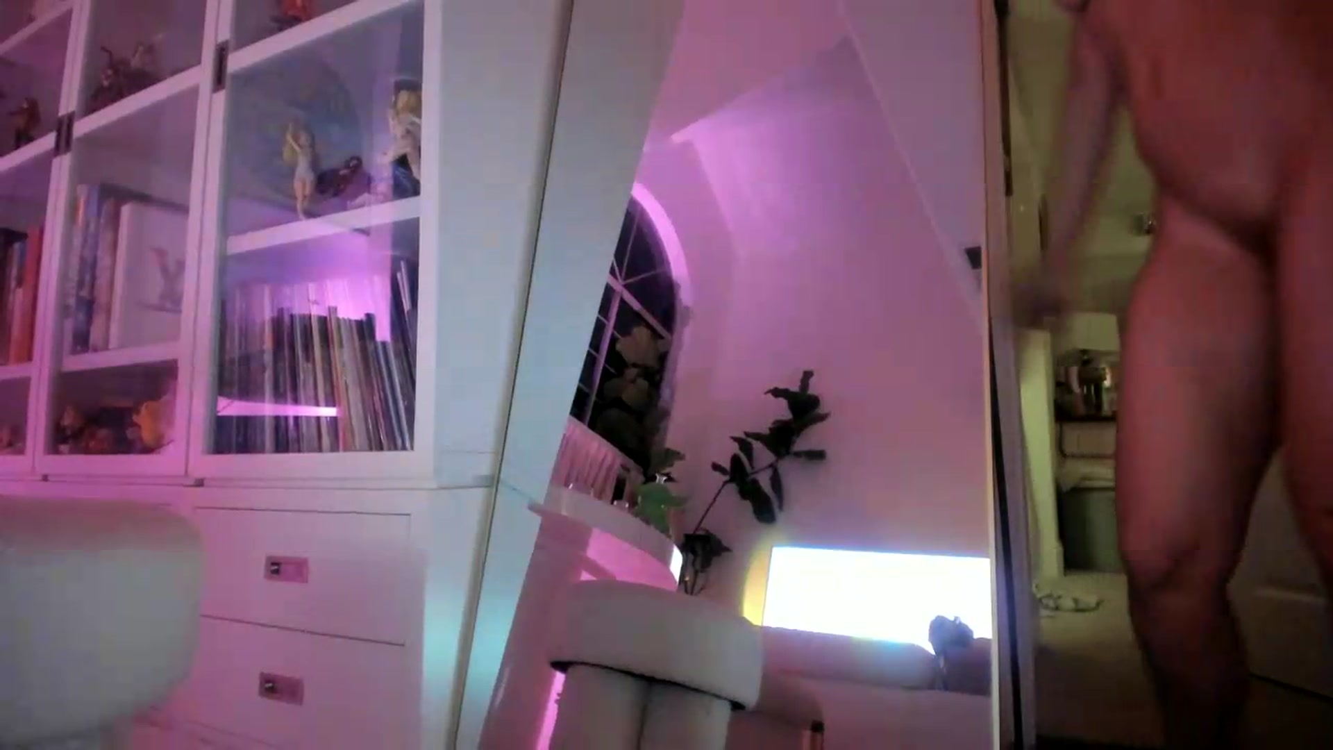 Gallery image thumbnail from Stellarloving's myfreecams stream on, 06/12/2026, 07:30 image 10 of 20
