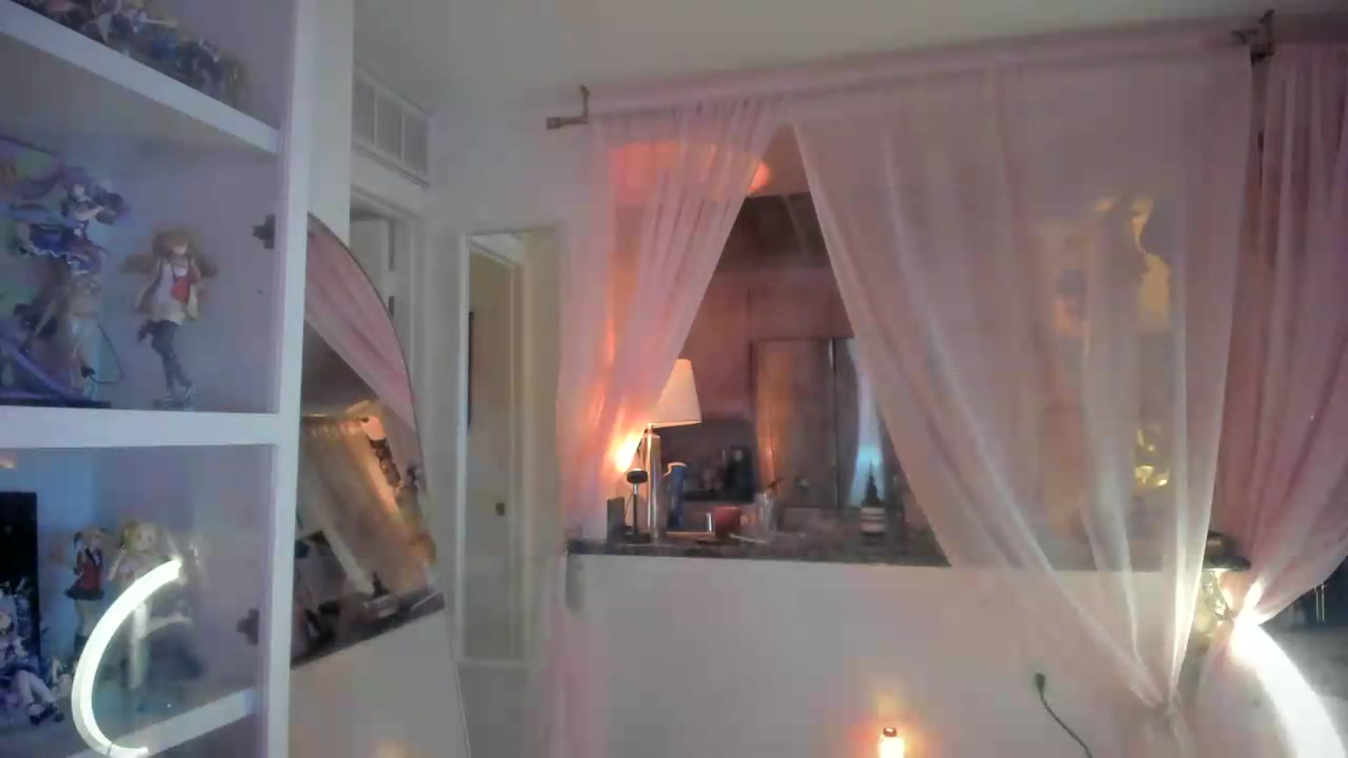 Gallery image thumbnail from Stellarloving's myfreecams stream on, 06/16/2026, 06:55 image 15 of 20