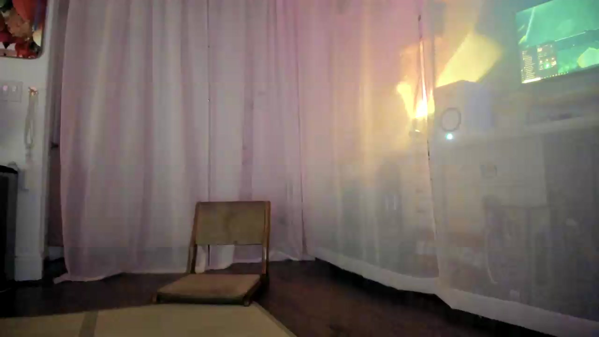 Gallery image thumbnail from Stellarloving's myfreecams stream on, 06/16/2026, 08:17 image 1 of 20