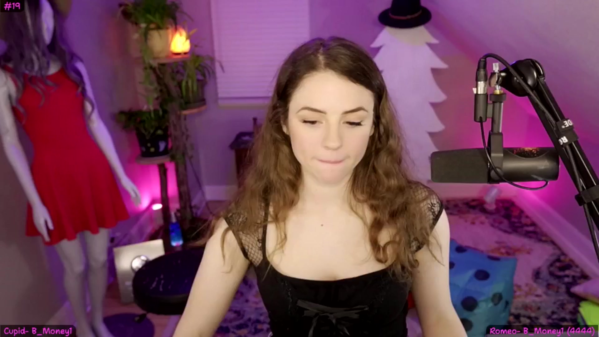 Gallery image thumbnail from StepBrophie's myfreecams stream on, 02/03/2025, 07:43 image 19 of 20