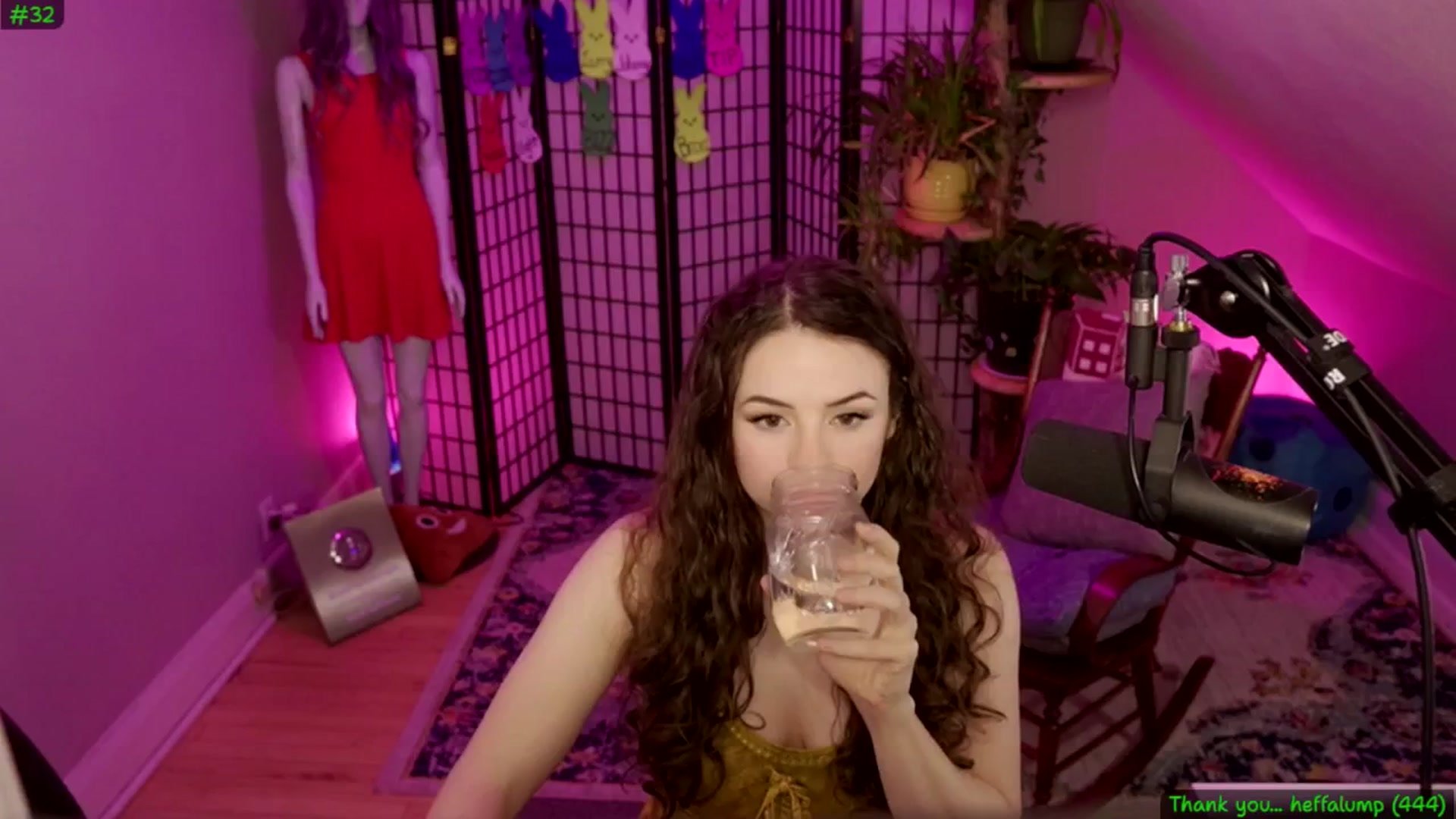 Gallery image thumbnail from StepBrophie's myfreecams stream on, 04/06/2025, 08:02 image 18 of 20