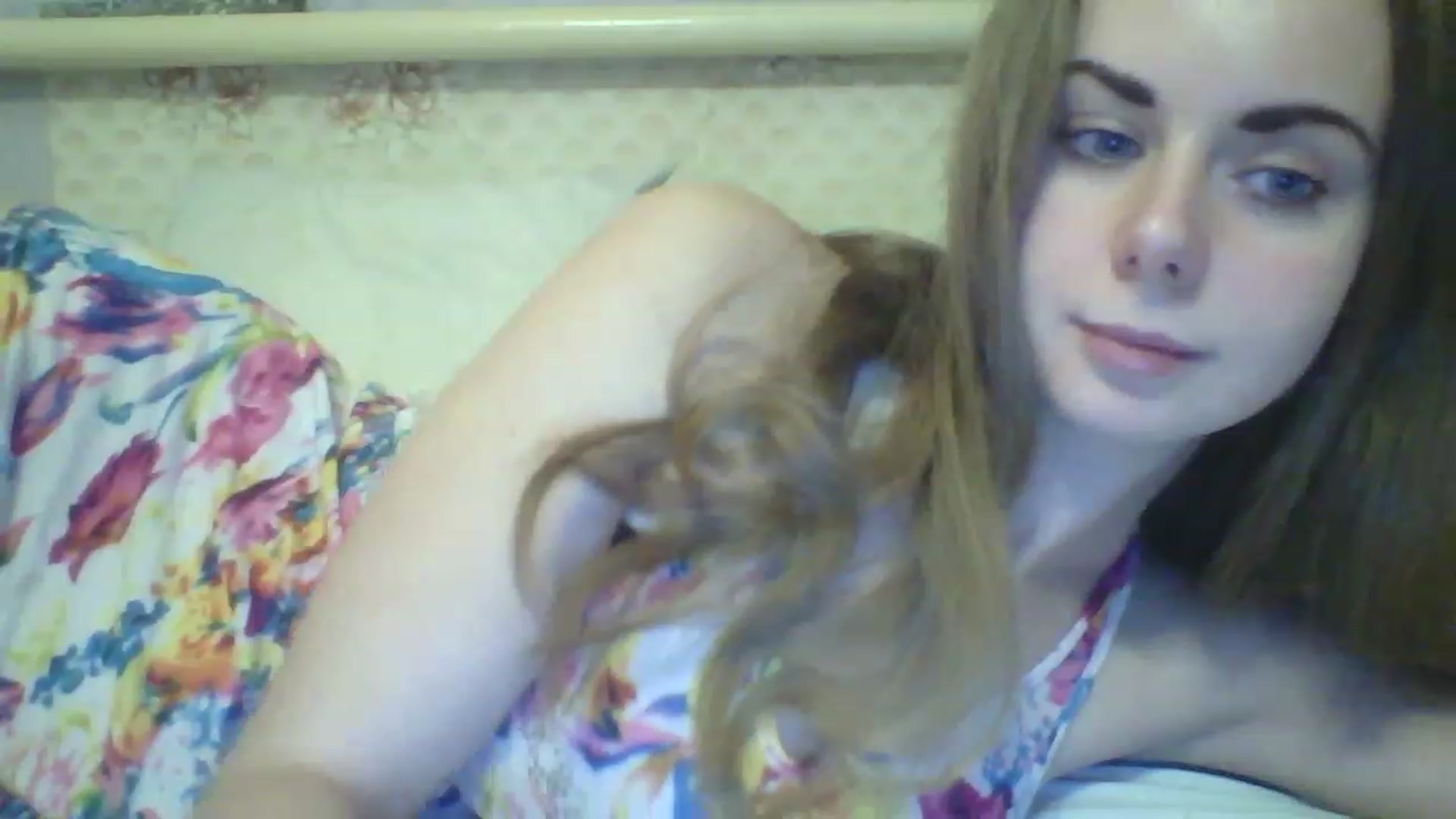 Gallery image thumbnail from Stepfania's myfreecams stream on, 12/06/2022, 13:34 image 4 of 20