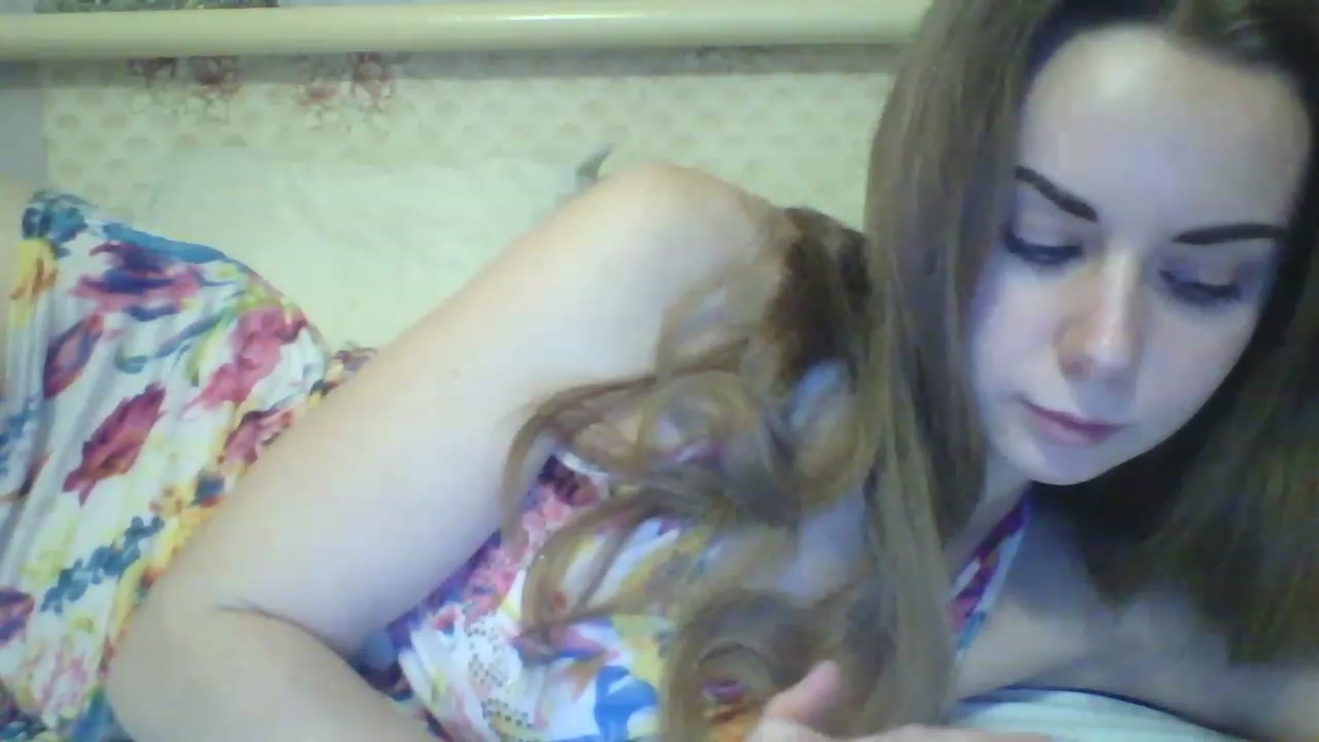 Gallery image thumbnail from Stepfania's myfreecams stream on, 12/06/2022, 13:34 image 5 of 20
