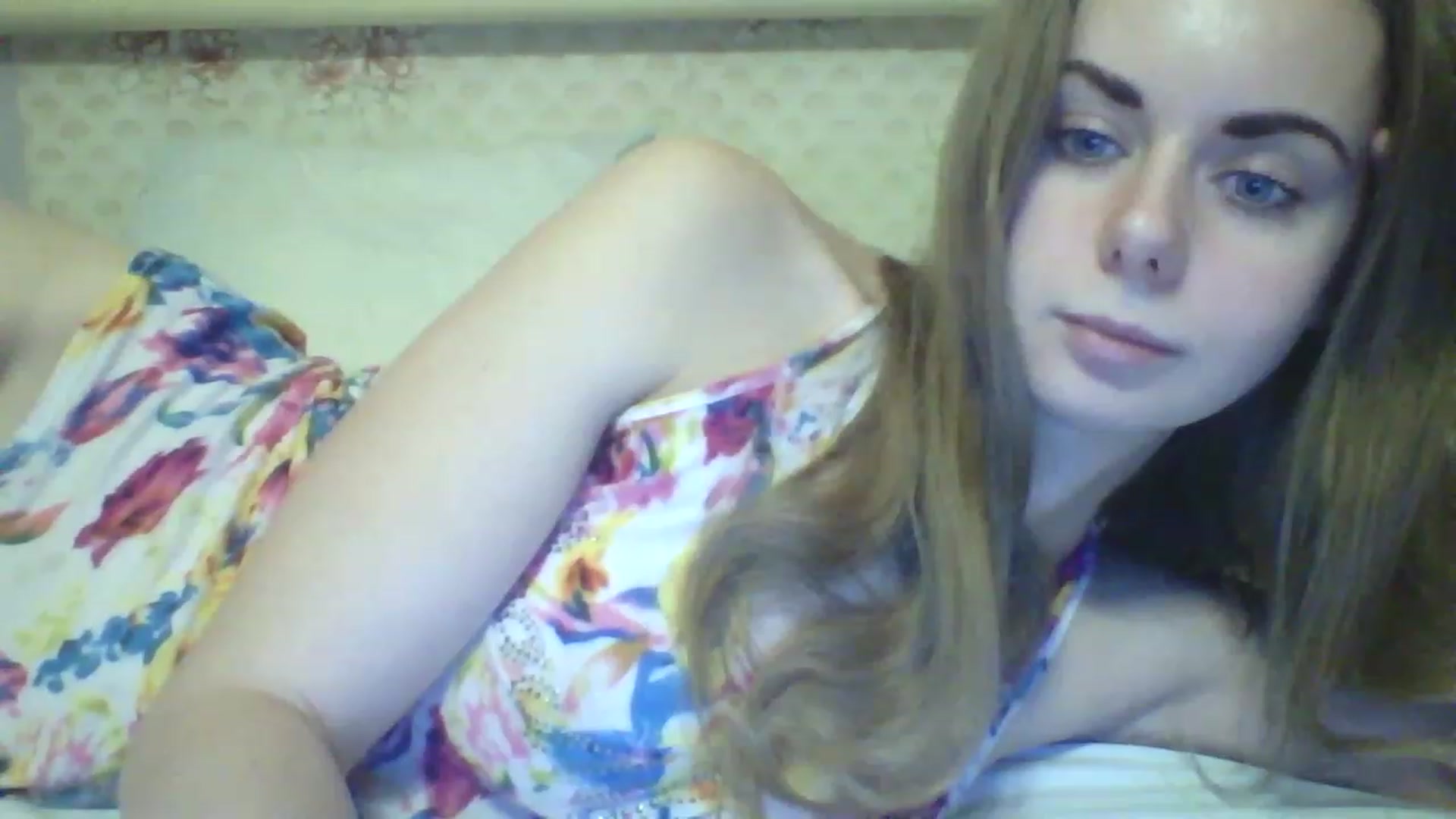 Gallery image thumbnail from Stepfania's myfreecams stream on, 12/06/2022, 13:34 image 17 of 20