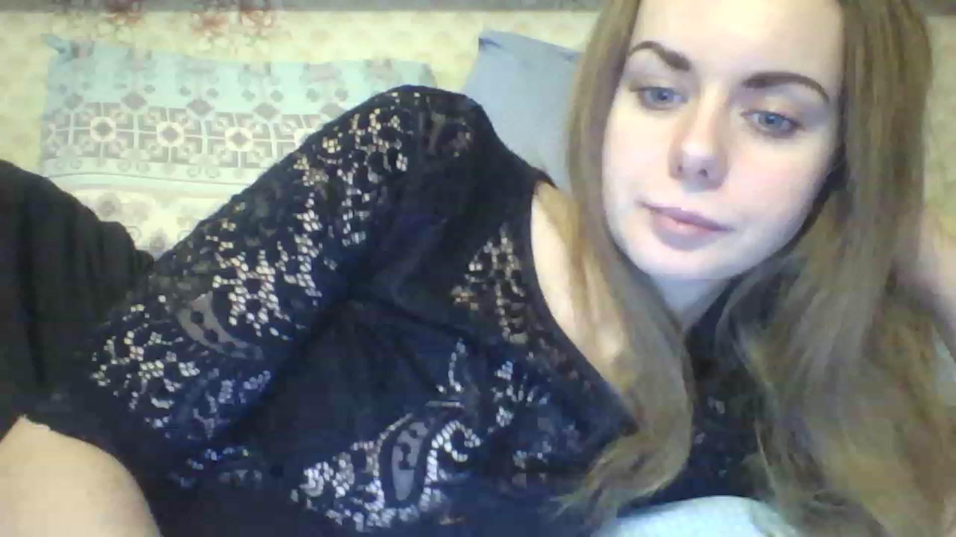 Gallery image thumbnail from Stepfania's myfreecams stream on, 02/07/2023, 13:00 image 12 of 20