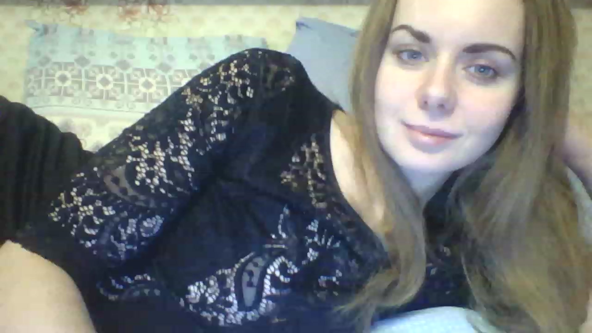 Gallery image thumbnail from Stepfania's myfreecams stream on, 02/07/2023, 13:00 image 10 of 20