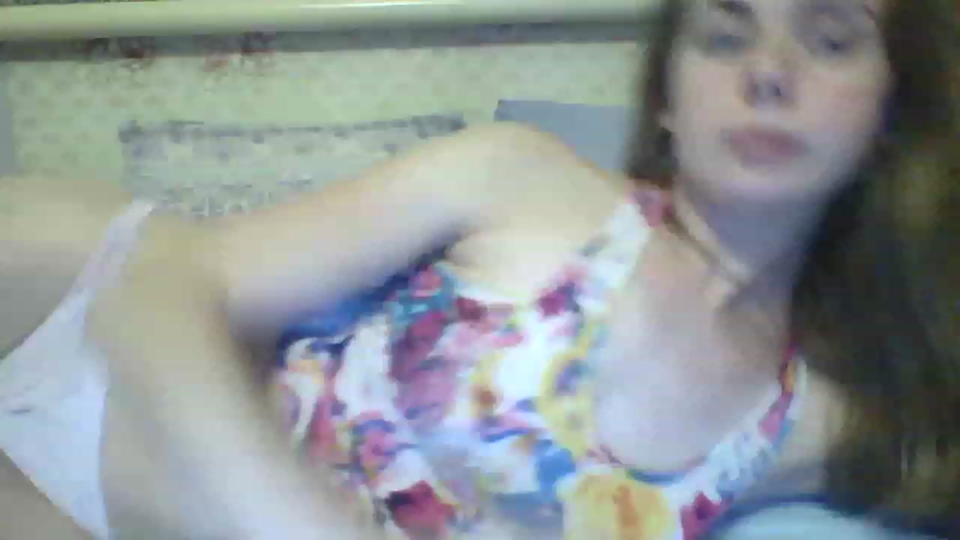 Gallery image thumbnail from Stepfania's myfreecams stream on, 06/19/2023, 24:36 image 4 of 20