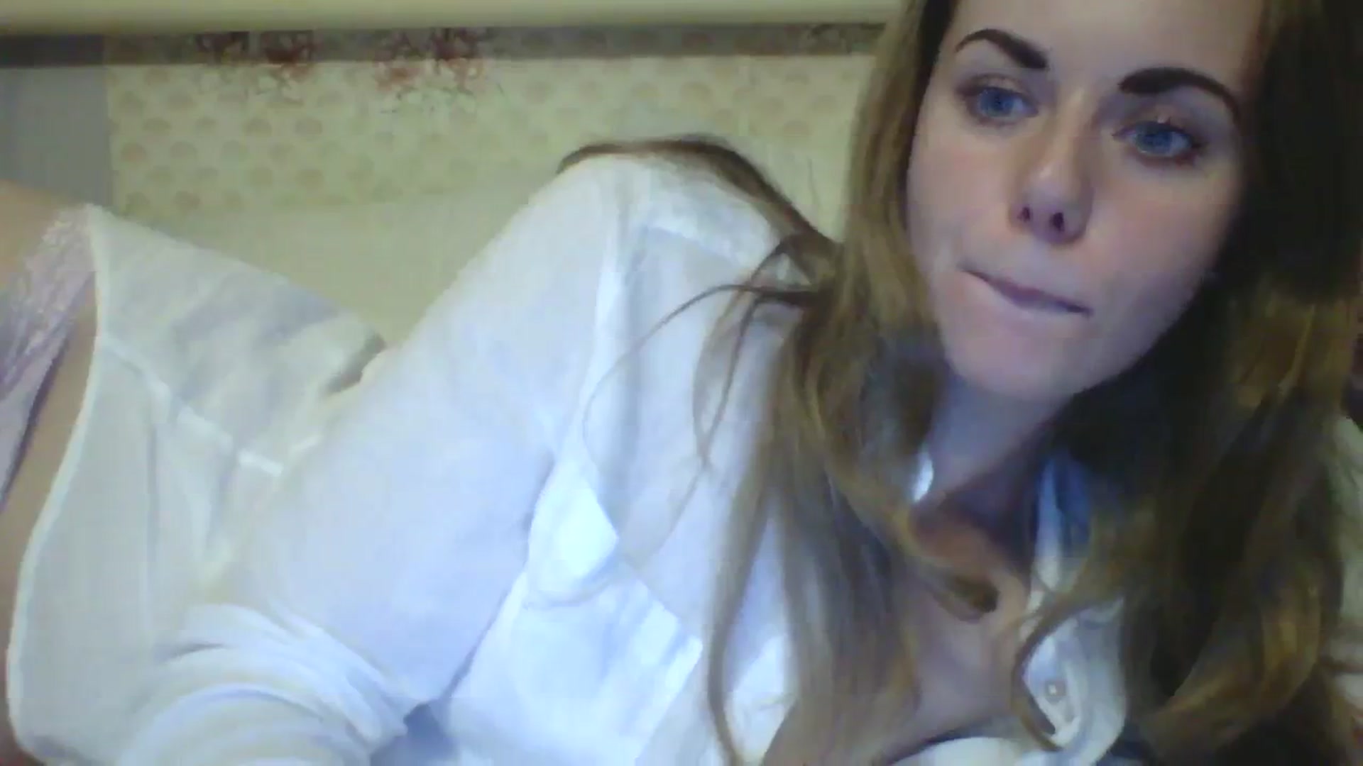 Gallery image thumbnail from Stepfania's myfreecams stream on, 08/07/2023, 23:51 image 19 of 20