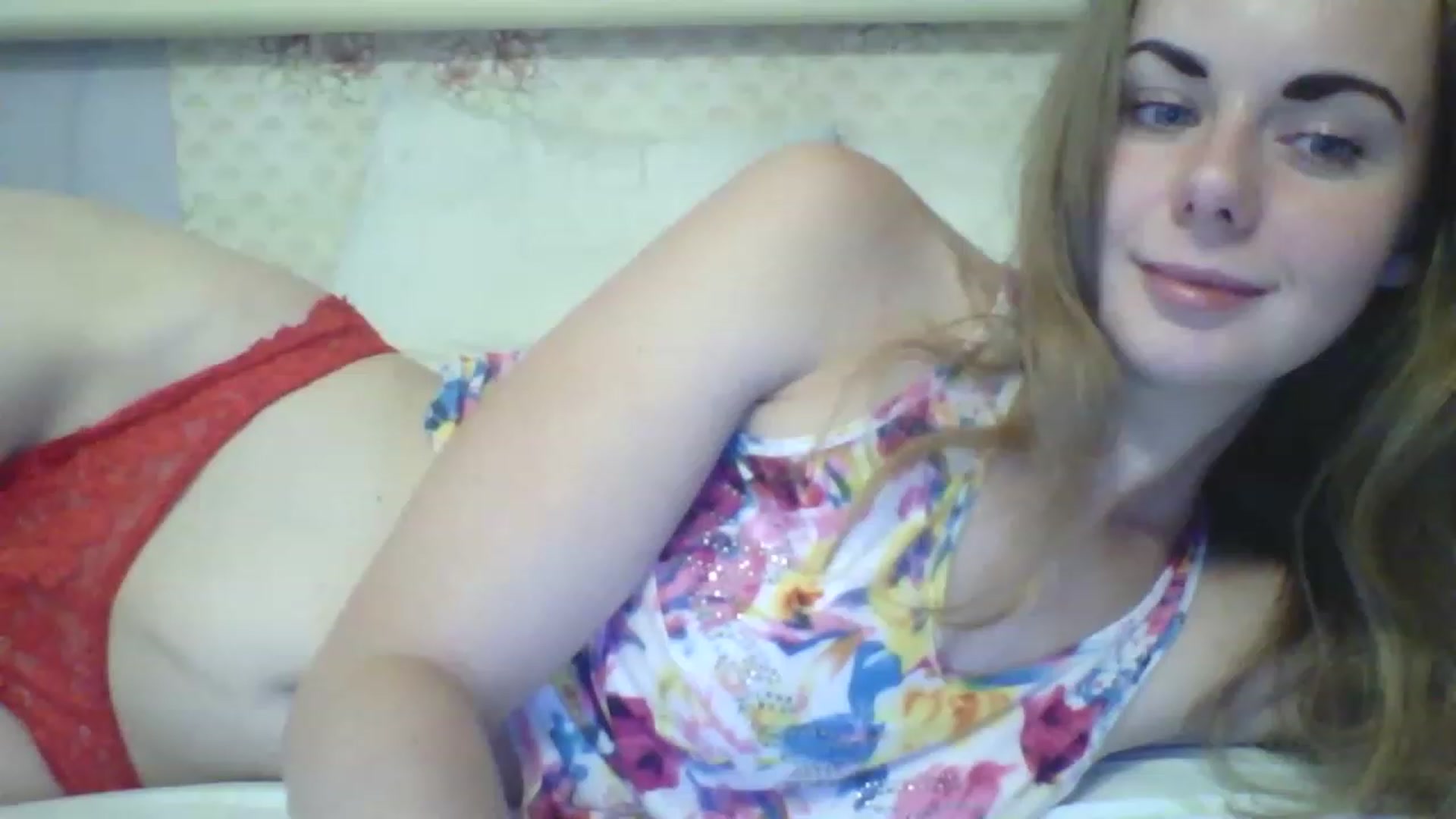 Gallery image thumbnail from Stepfania's myfreecams stream on, 08/09/2023, 14:42 image 12 of 20