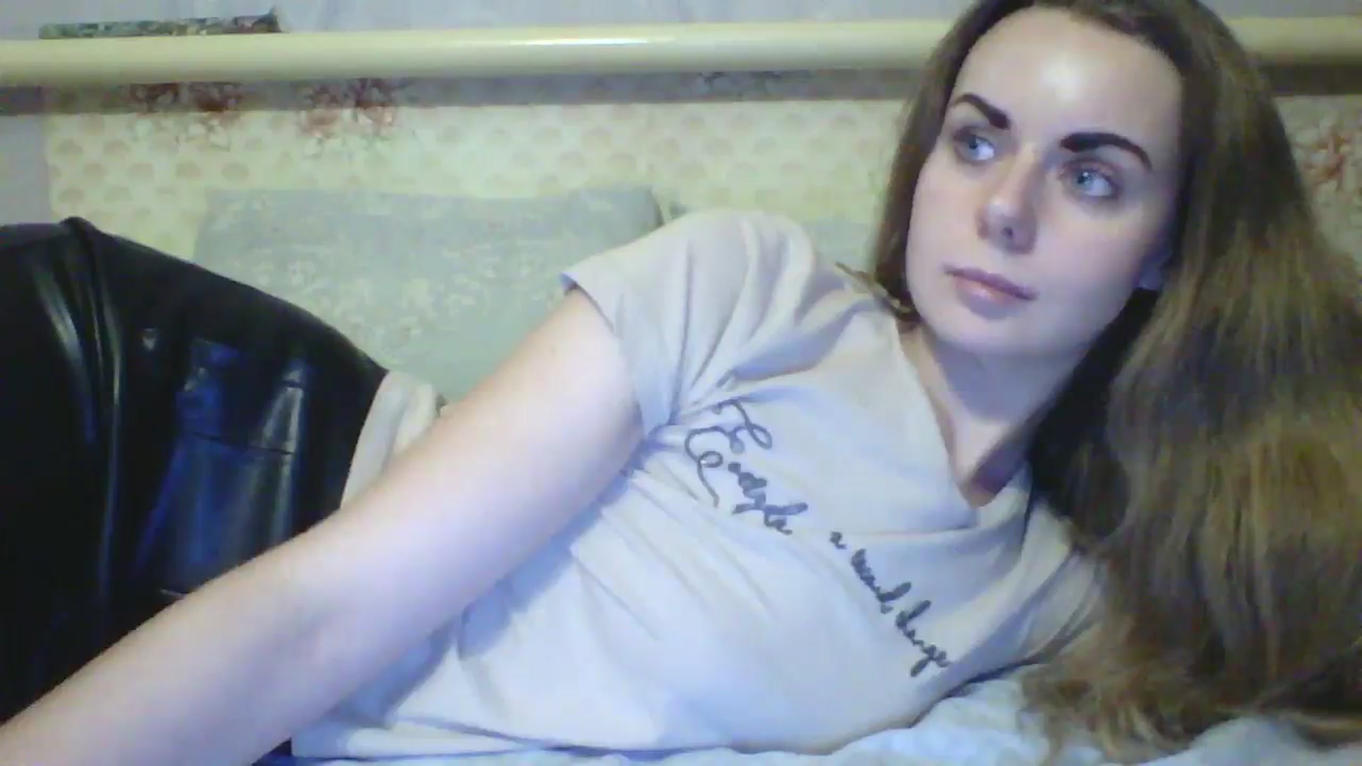 Gallery image thumbnail from Stepfania's myfreecams stream on, 08/06/2024, 02:28 image 10 of 20