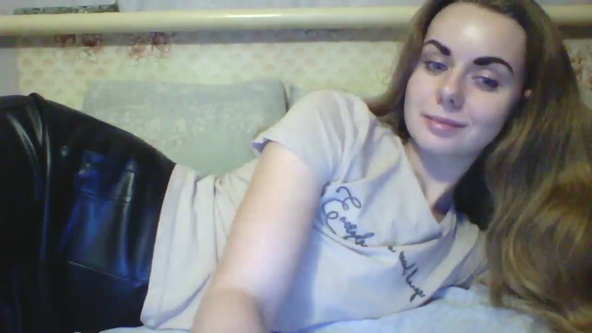Gallery image thumbnail from Stepfania's myfreecams stream on, 08/06/2024, 02:28 image 9 of 20