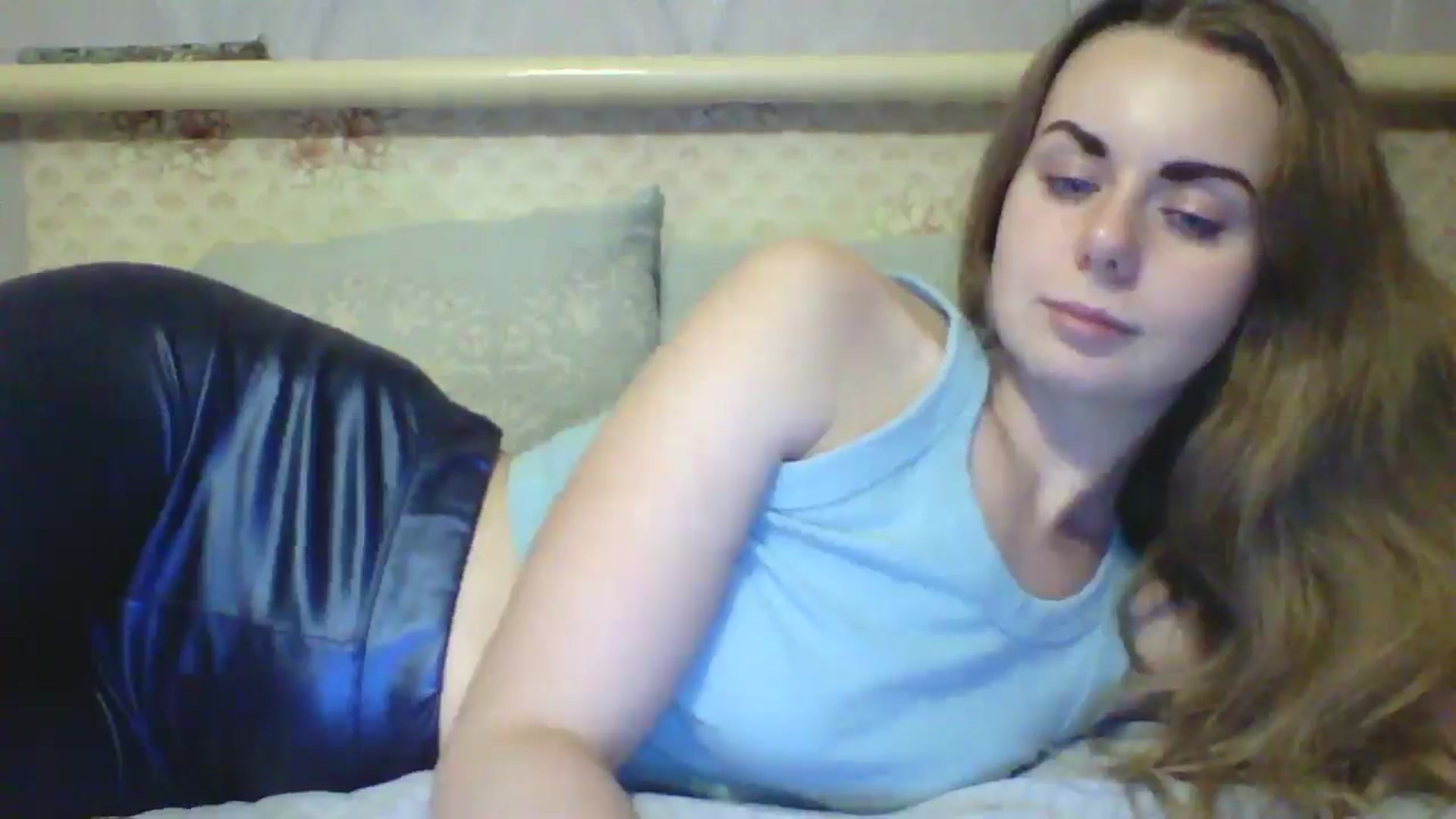 Gallery image thumbnail from Stepfania's myfreecams stream on, 08/20/2024, 01:22 image 10 of 20