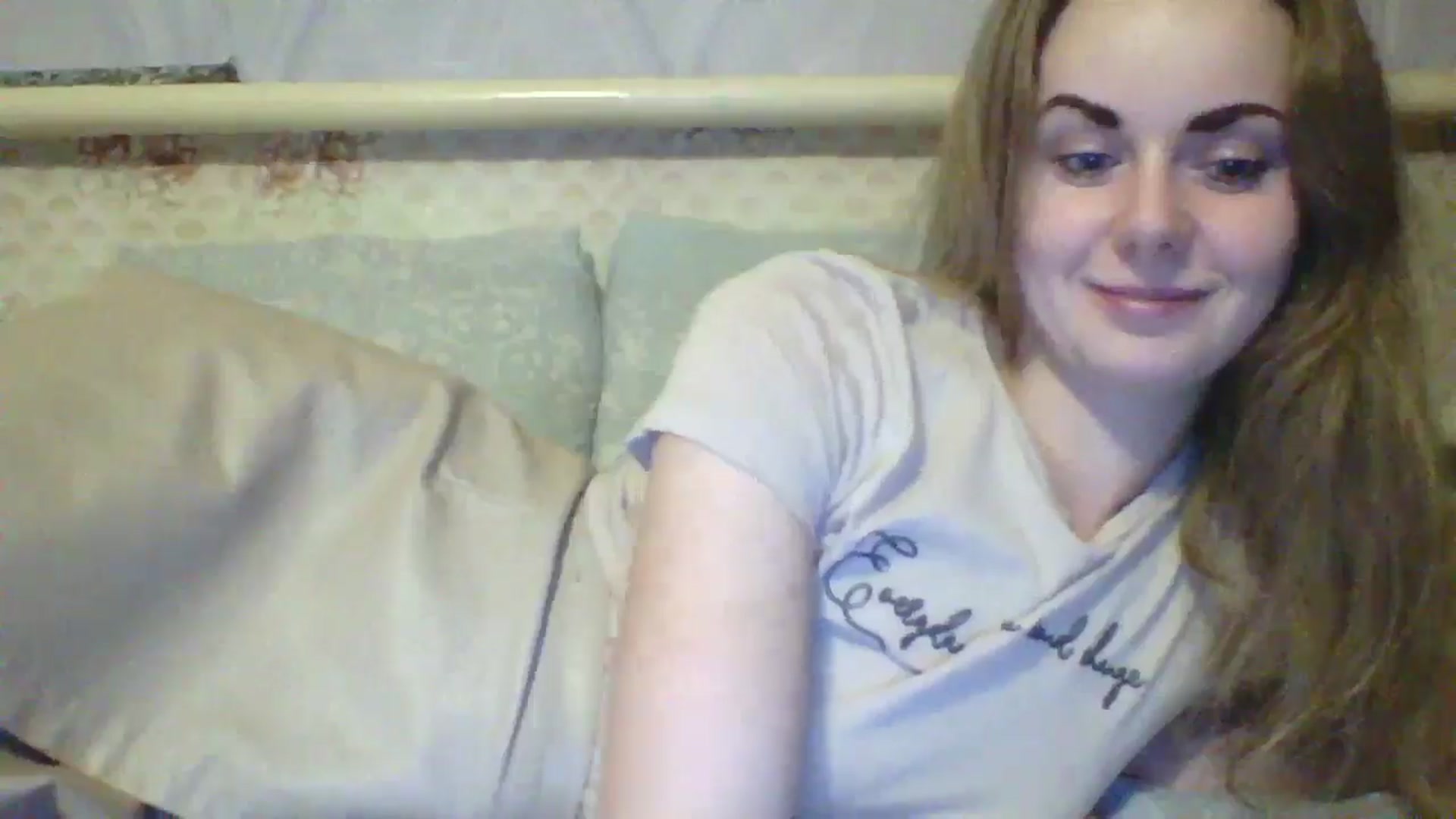 Gallery image thumbnail from Stepfania's myfreecams stream on, 08/23/2024, 24:37 image 13 of 20