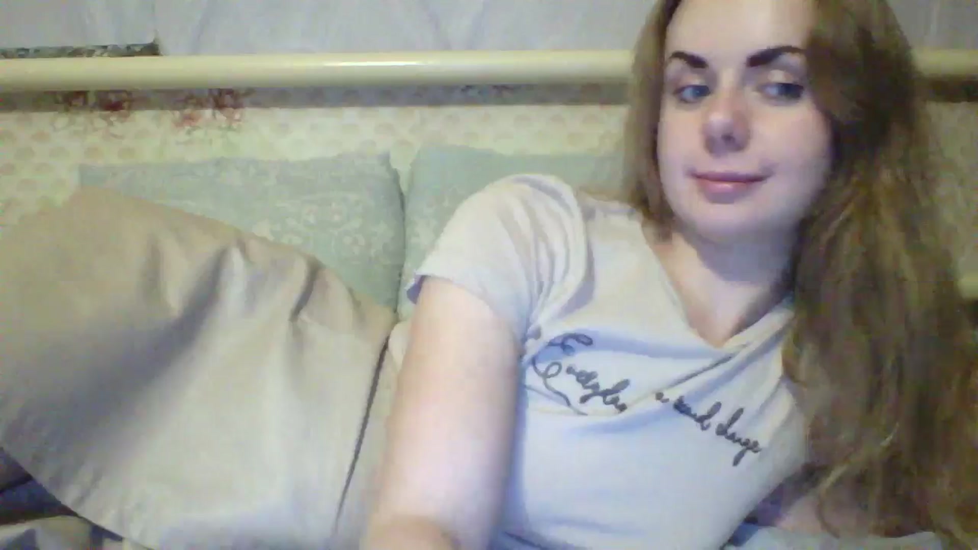 Gallery image thumbnail from Stepfania's myfreecams stream on, 08/23/2024, 24:37 image 14 of 20