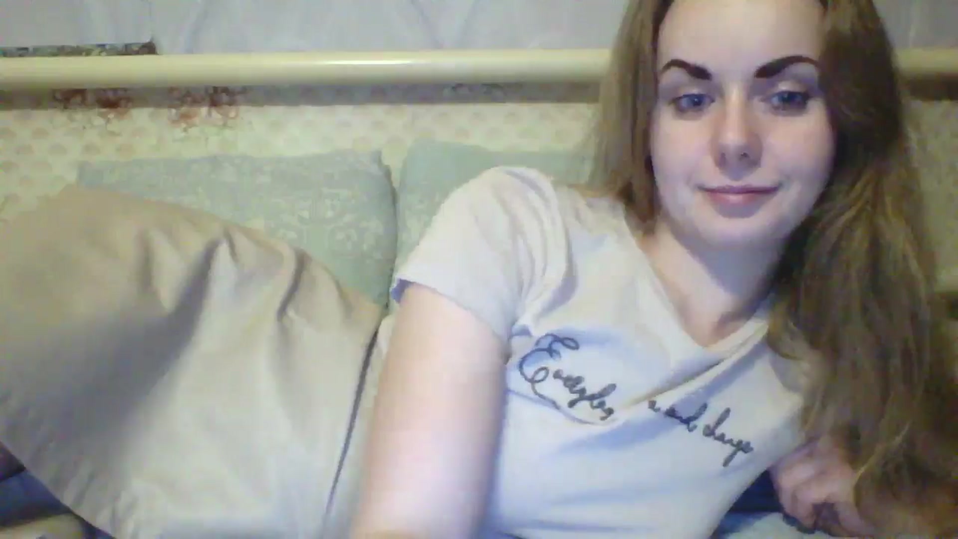 Gallery image thumbnail from Stepfania's myfreecams stream on, 08/23/2024, 24:37 image 11 of 20