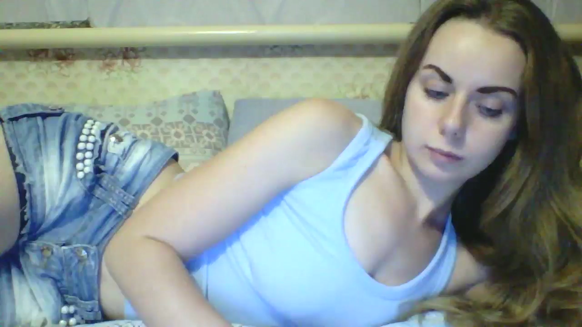 Gallery image thumbnail from Stepfania's myfreecams stream on, 08/26/2024, 03:00 image 3 of 20