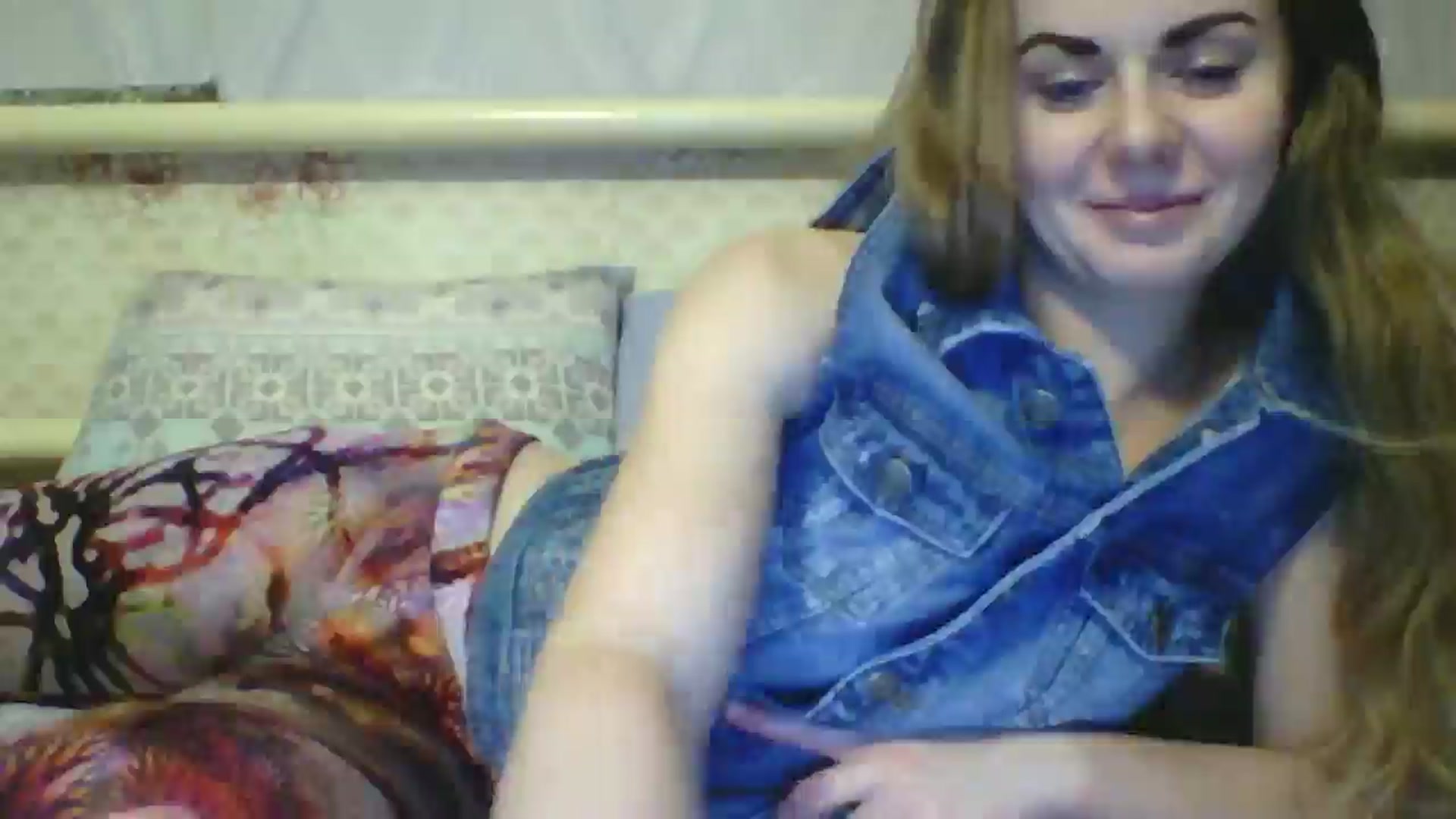 Gallery image thumbnail from Stepfania's myfreecams stream on, 08/27/2024, 02:34 image 17 of 20