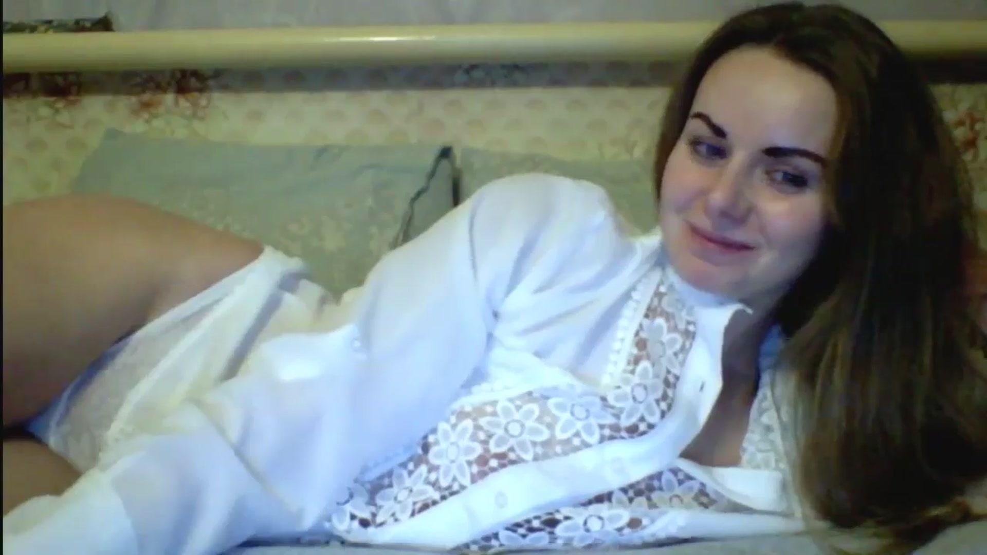 Gallery image thumbnail from Stepfania's myfreecams stream on, 11/20/2024, 03:05 image 2 of 20