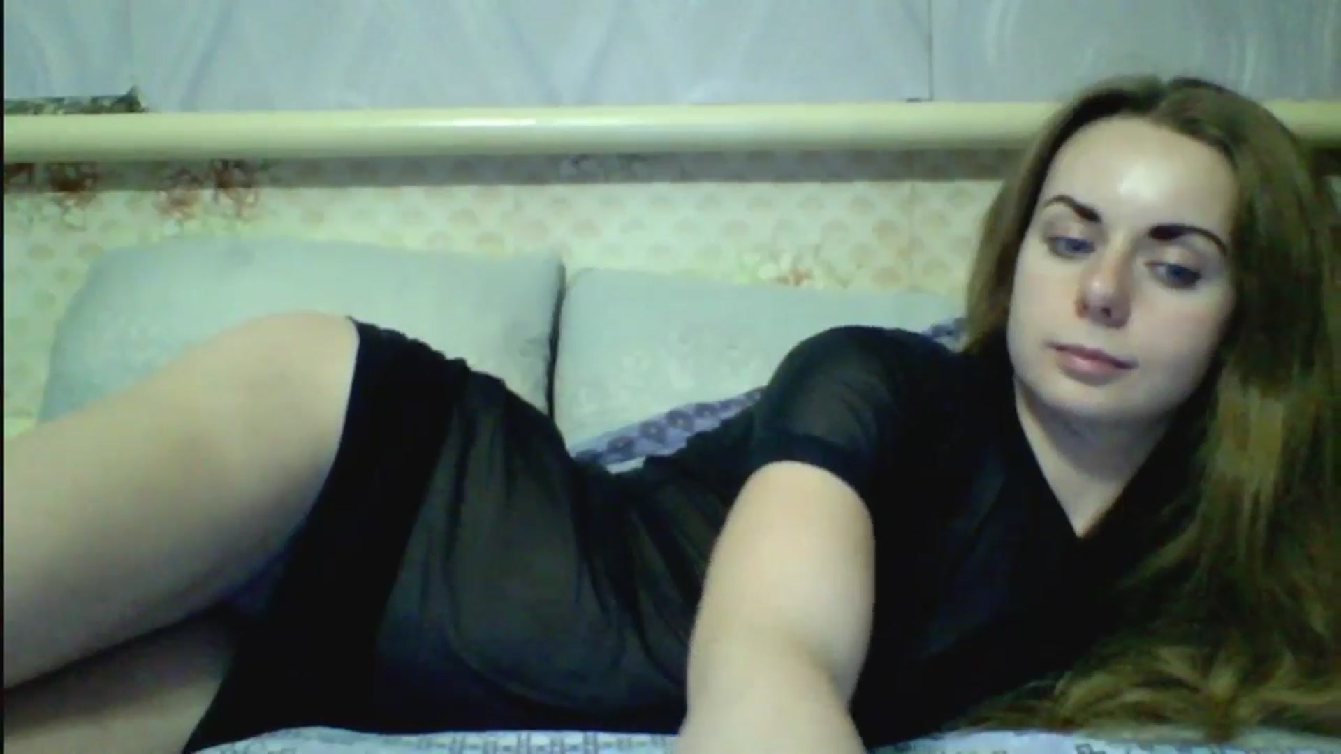 Gallery image thumbnail from Stepfania's myfreecams stream on, 08/19/2025, 01:08 image 16 of 20