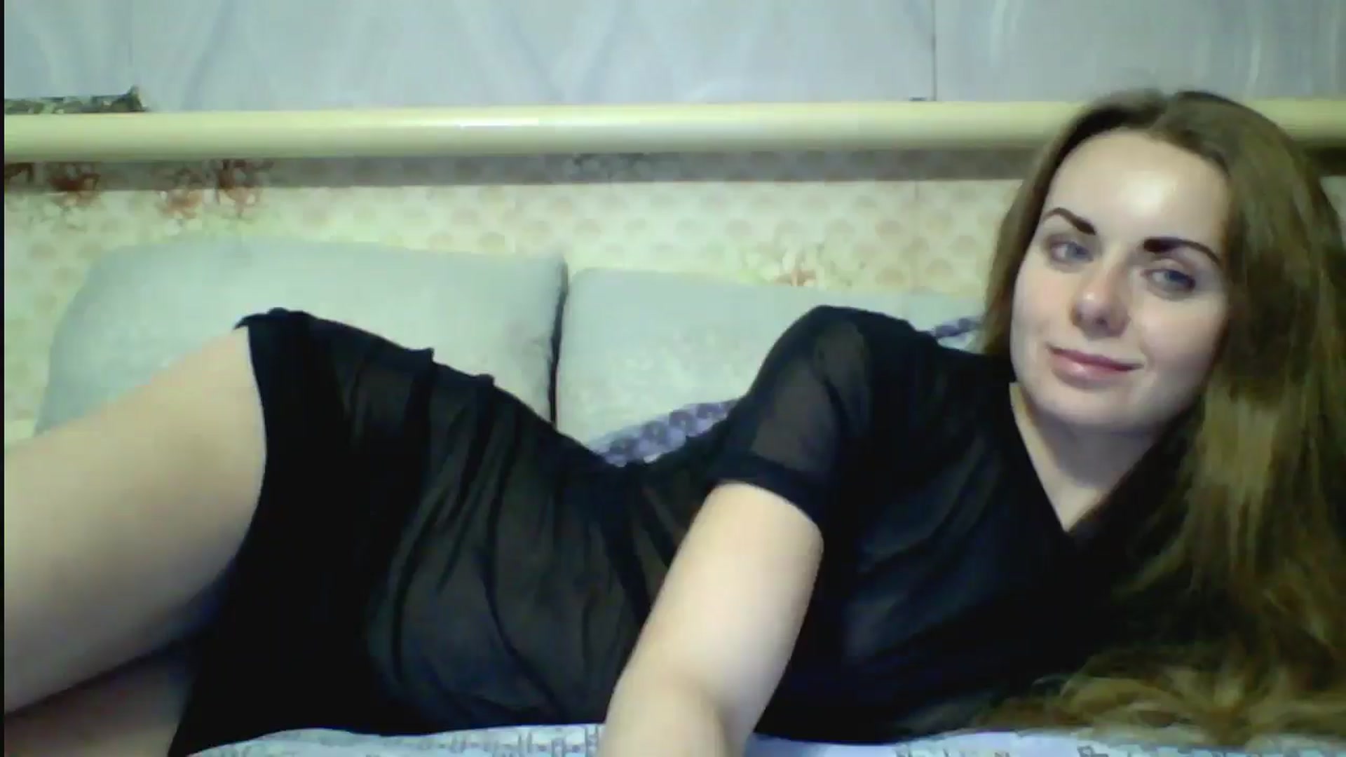 Gallery image thumbnail from Stepfania's myfreecams stream on, 08/19/2025, 01:08 image 17 of 20