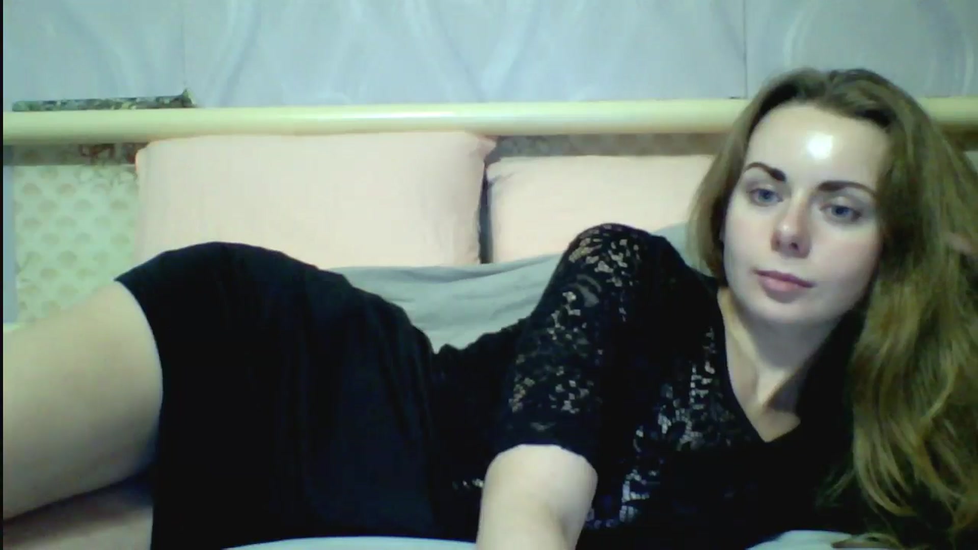Gallery image thumbnail from Stepfania's myfreecams stream on, 10/21/2025, 03:25 image 13 of 20