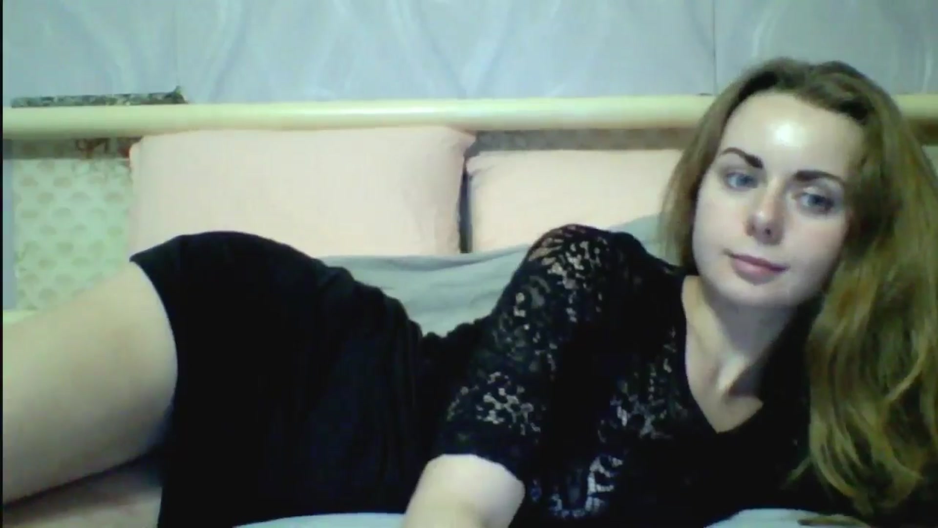 Gallery image thumbnail from Stepfania's myfreecams stream on, 10/21/2025, 03:25 image 11 of 20