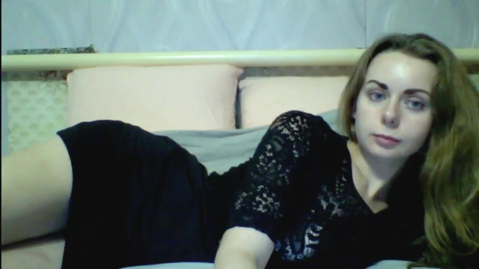 Gallery image thumbnail from Stepfania's myfreecams stream on, 10/21/2025, 03:25 image 2 of 20