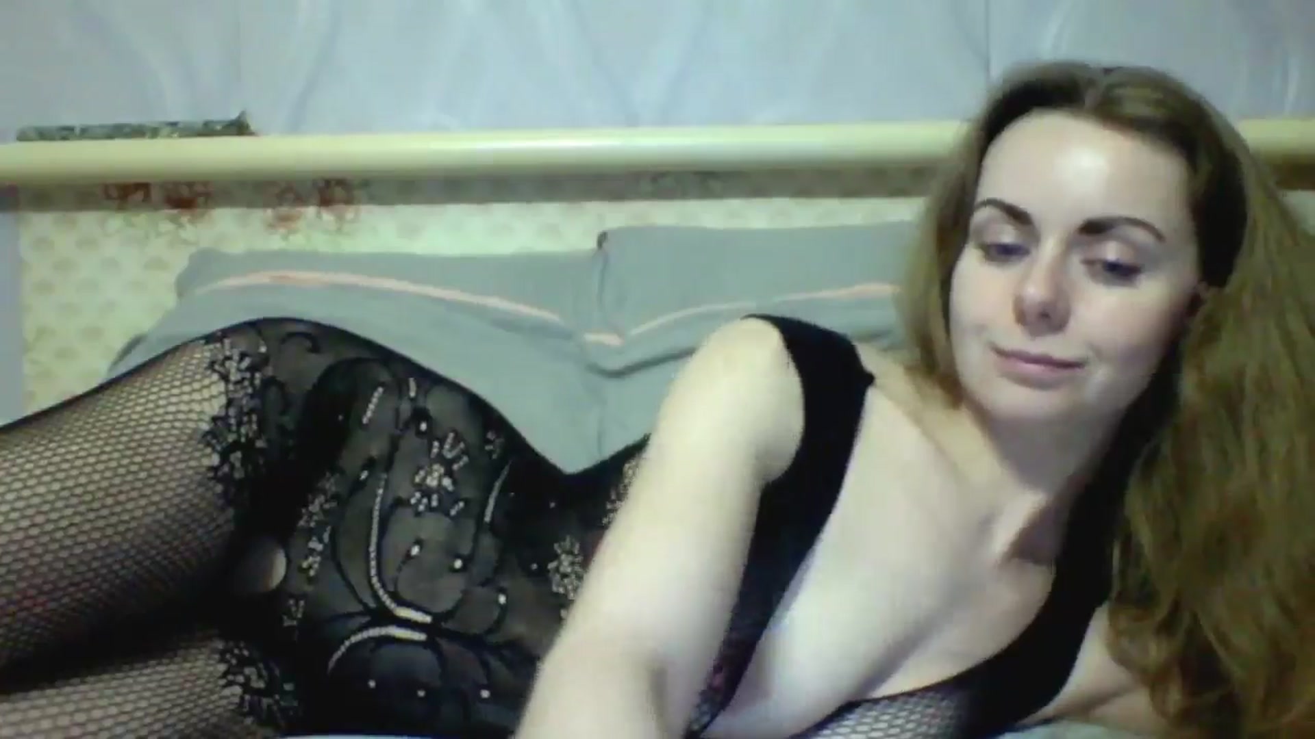 Gallery image thumbnail from Stepfania's myfreecams stream on, 03/10/2026, 01:40 image 13 of 20